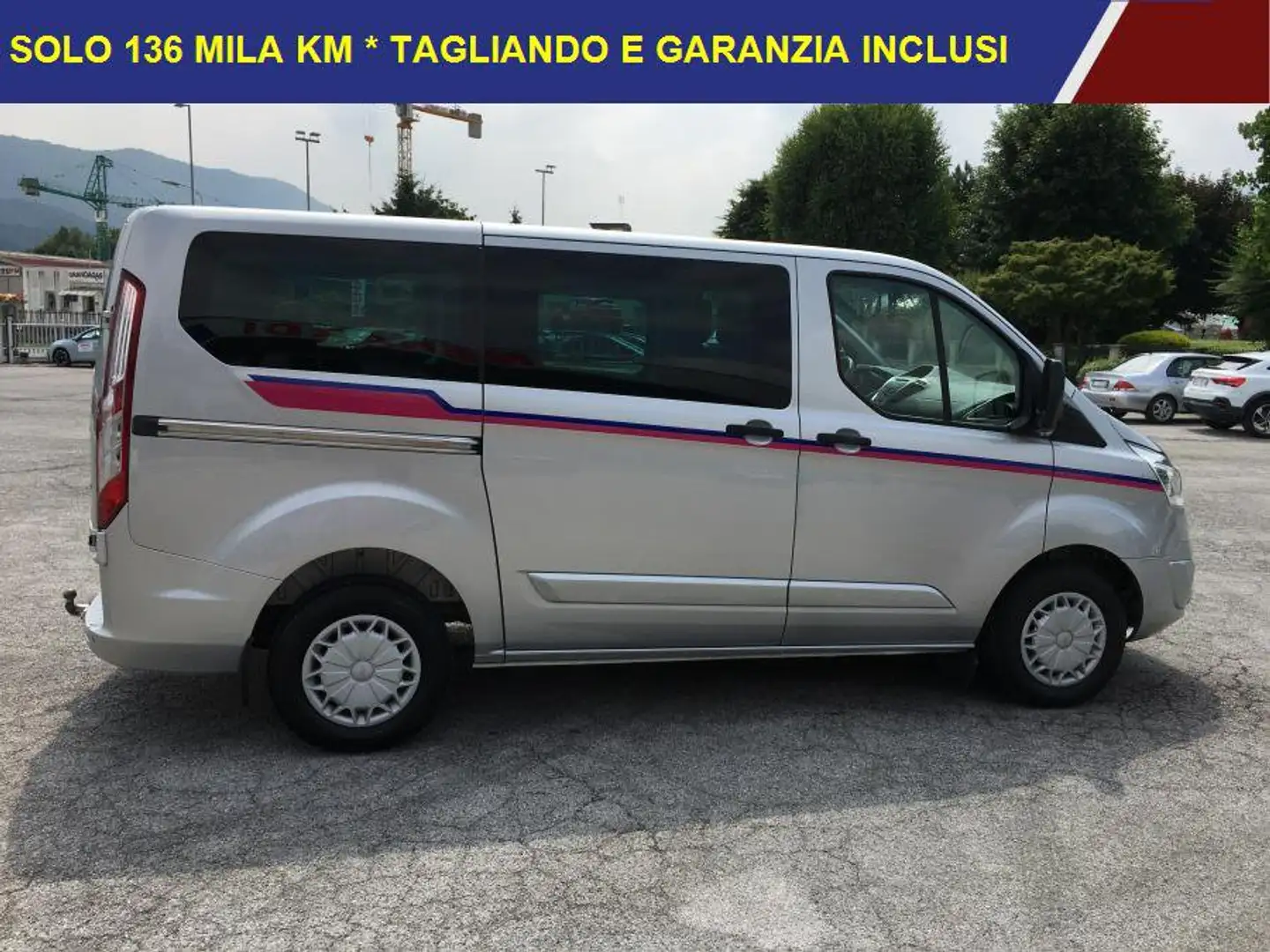 Ford Transit Custom 300 2.2 TDCi 9 POSTI Combi Trend IVA ESPOSTA * GA Argento - 2