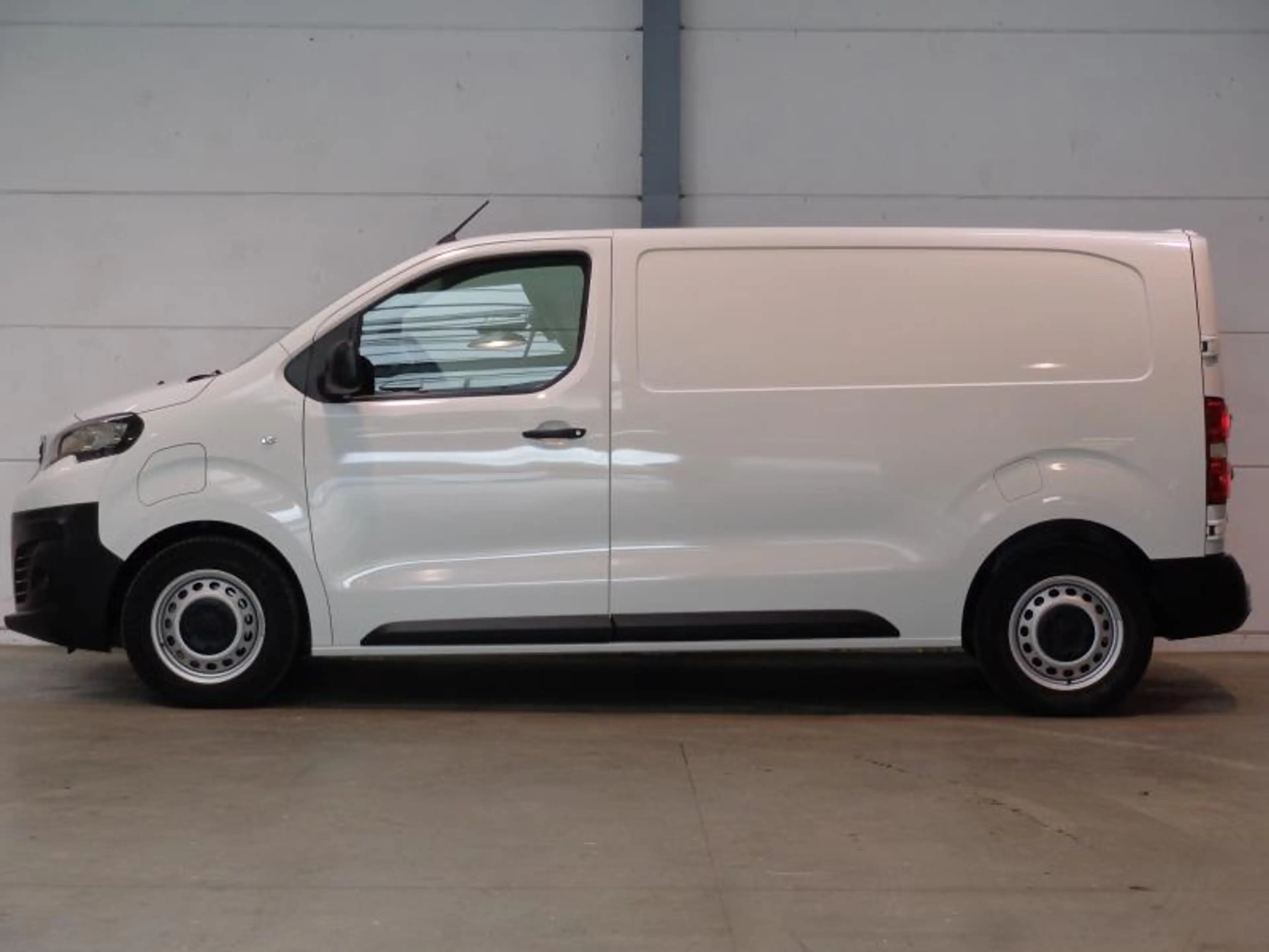 Peugeot Expert Electric L2 2Pl - GPS - Caméra — photo 9