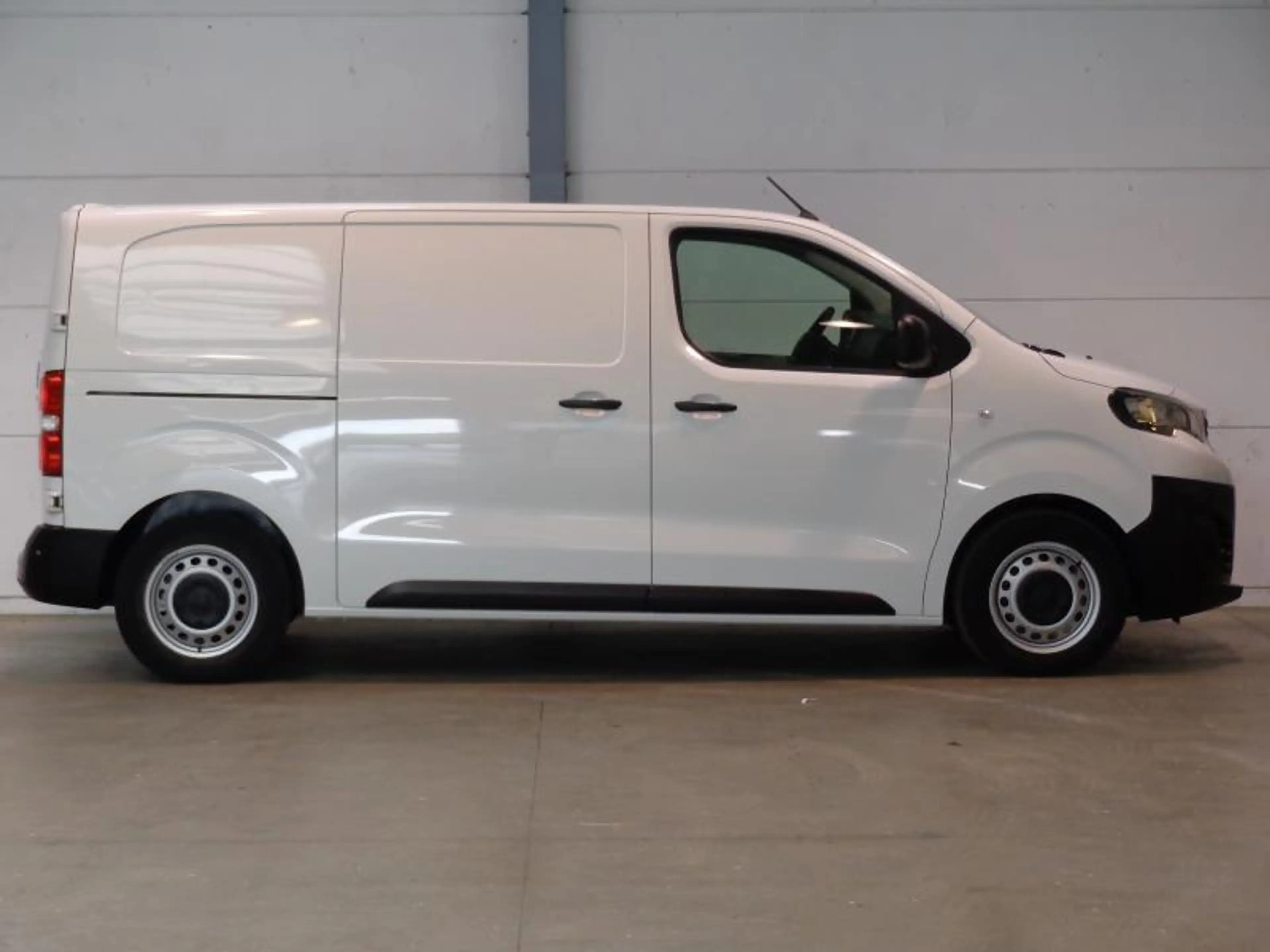 Peugeot Expert Electric L2 2Pl - GPS - Caméra — photo 15