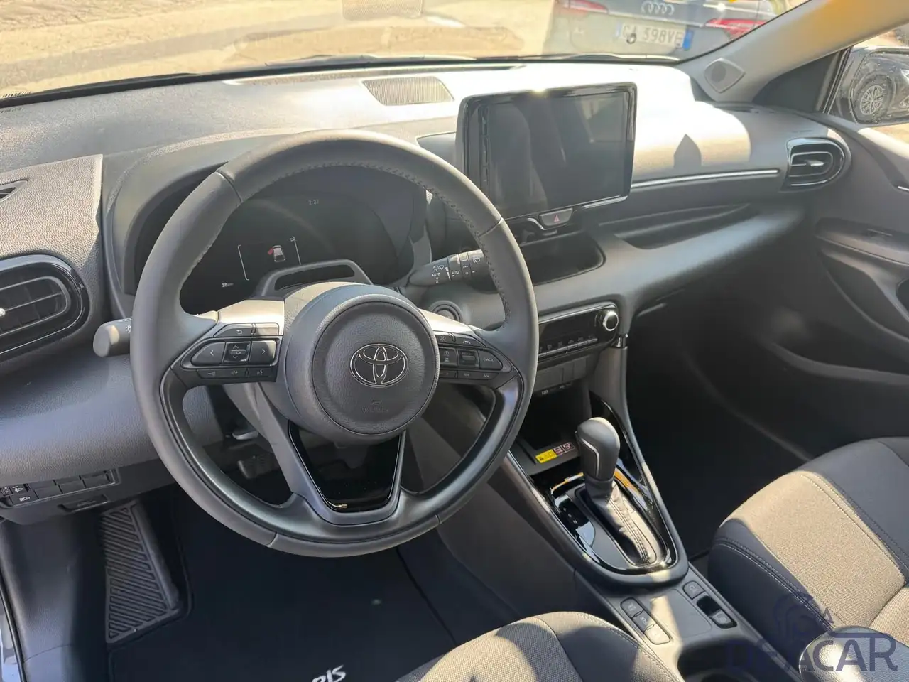 Toyota Yaris Hybrid 115 Icon, миниатюра 18