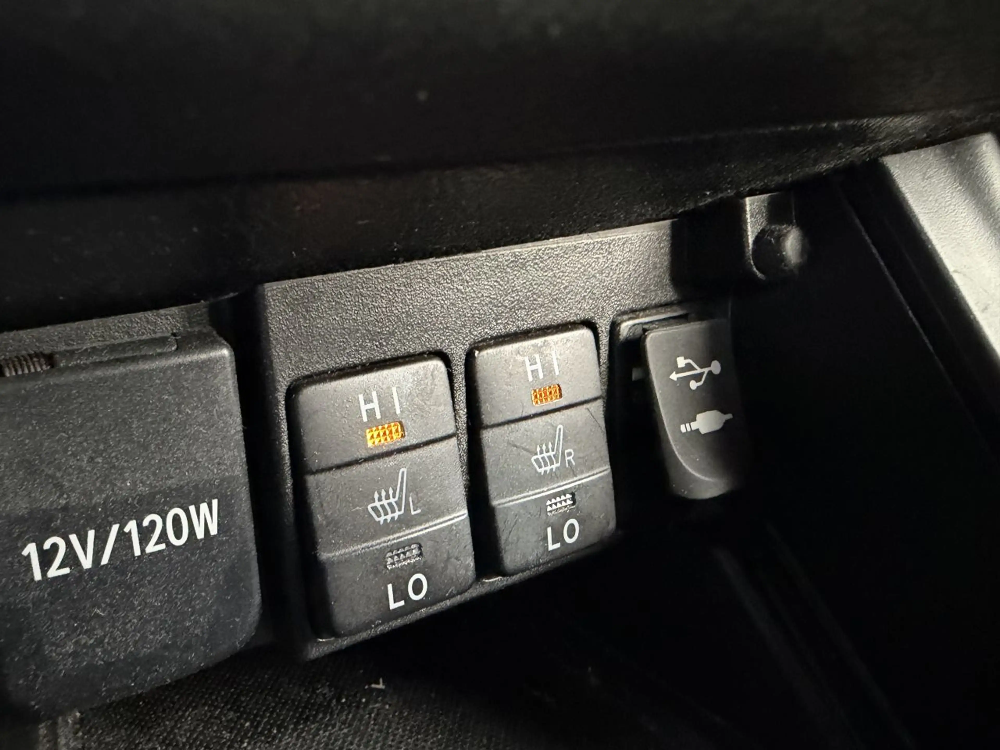 Toyota Auris 1.6d Navi Camera Clima EURO-6 — photo 12