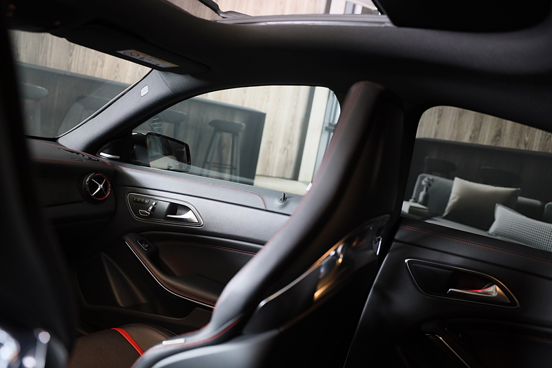 Mercedes-Benz CLA 45 AMG 4MATIC Ambition / Schaalstoelen / Memory / Elek St — photo 27