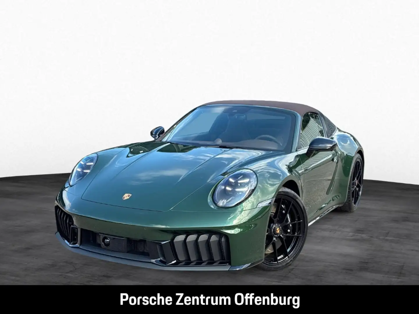 Porsche 992 -2 (911) Targa 4 GTS Groen - 1