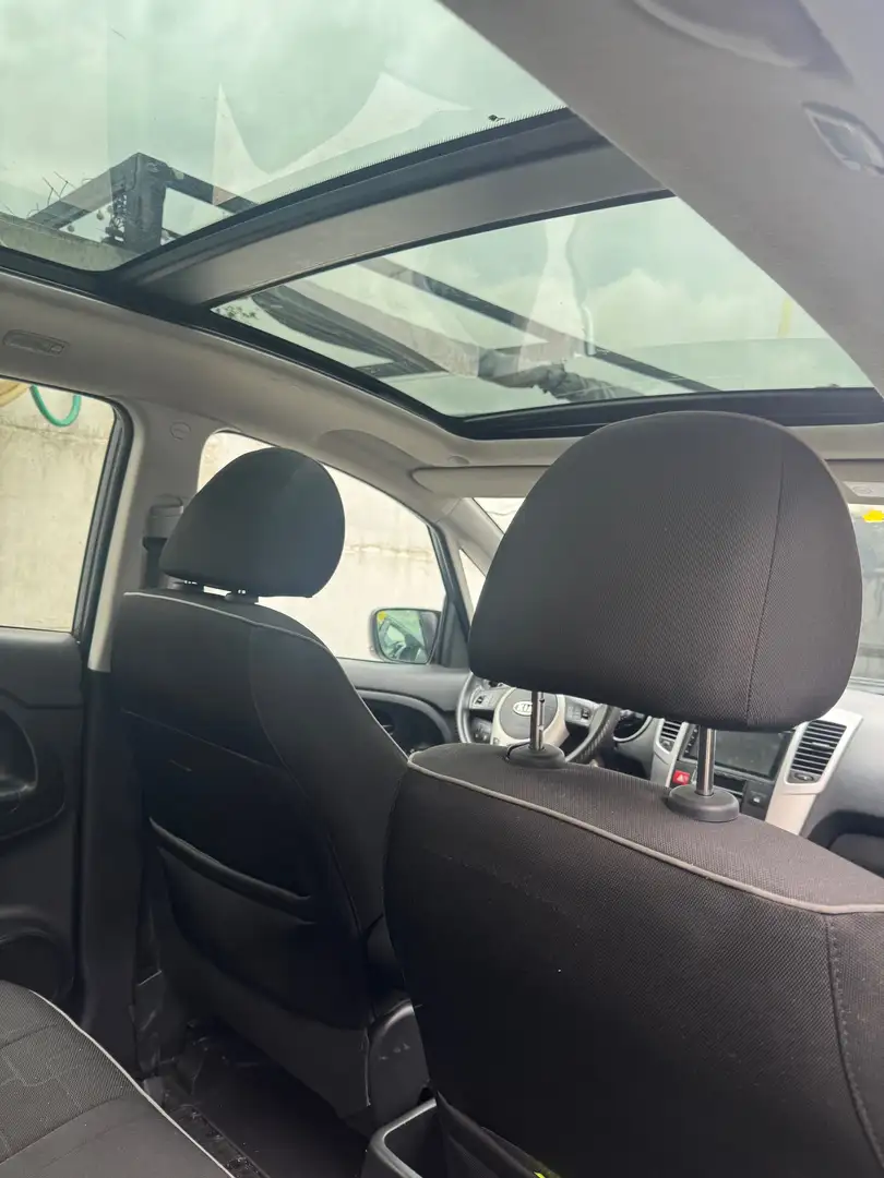 Kia Venga Venga 1.4 CRDi Lounge ISG EcoDynamics Gris - 2