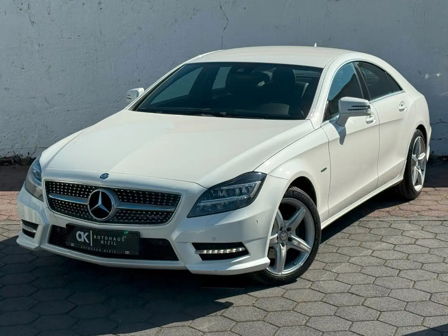 Mercedes-Benz CLS 350 CDI 4Matic AMG Spotpaket Designo Logic7 Blanc - 1