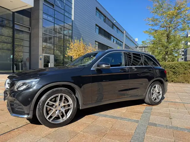 Mercedes-Benz GLC 220 d 4Matic Avantgarde/AMG-Line