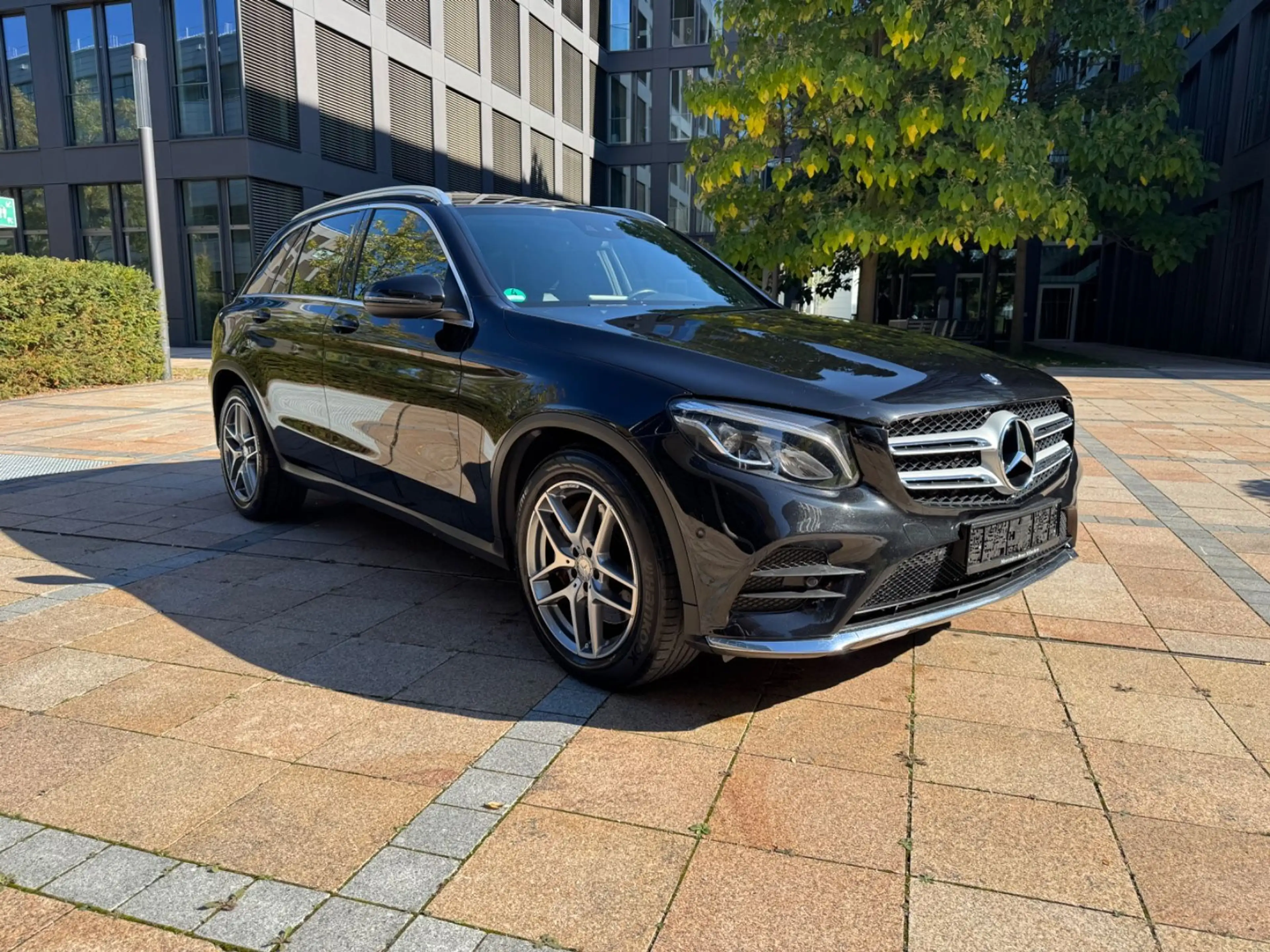 Mercedes-Benz GLC 220 d 4Matic Avantgarde/AMG-Line — photo 3