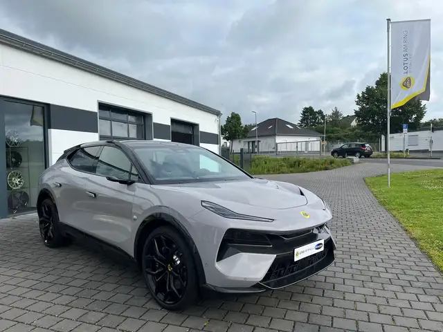 Lotus Eletre S - Full Carbon Pack Int- & Exterieur,23"
