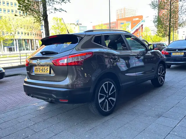 Nissan Qashqai view 3