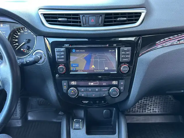 Nissan Qashqai view 14