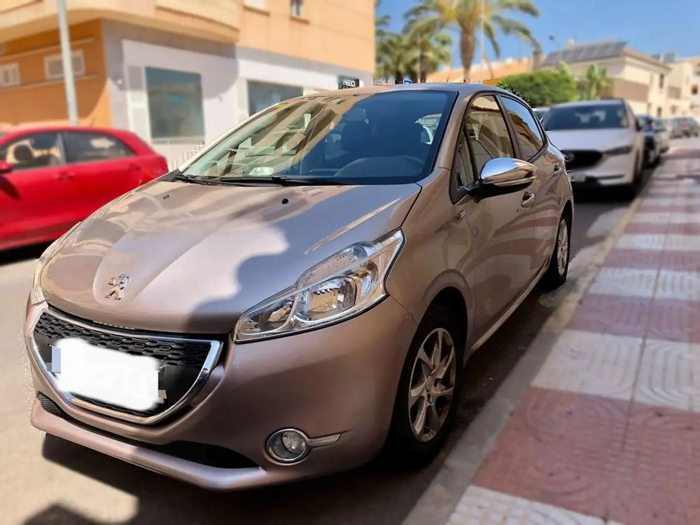 Peugeot 208 1.2 PureTech Style 82 Gris - 2