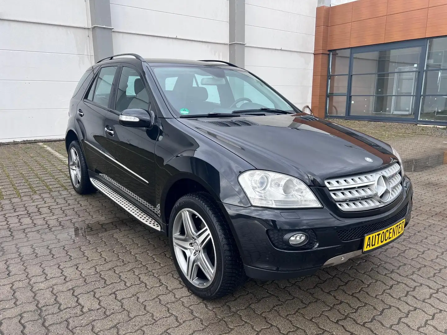 Mercedes-Benz ML 280 CDI 4Matic 7G*20"AMG FELGEN*PDC*NAVI*LEDER Negro - 1