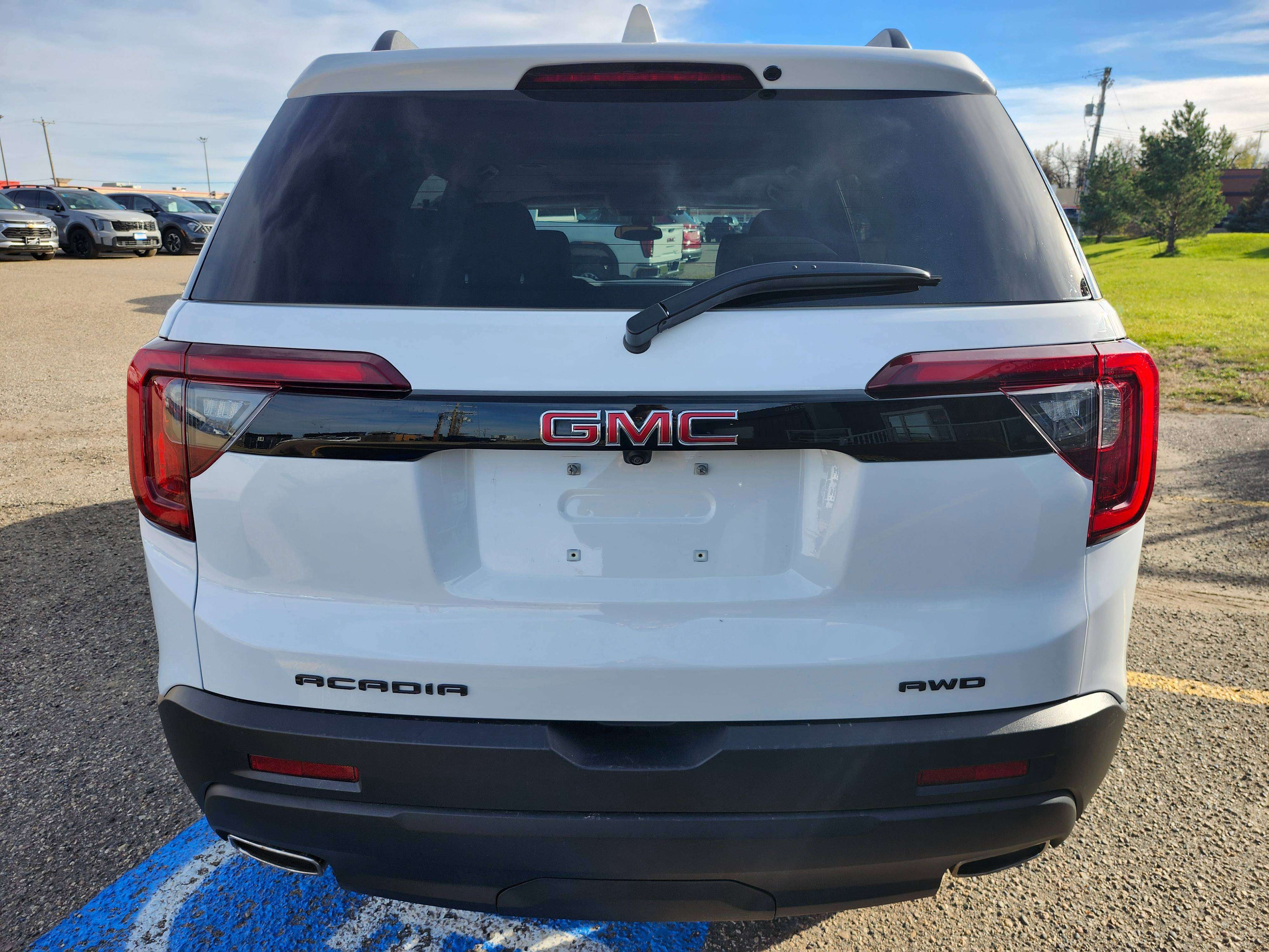 2023 GMC Acadia