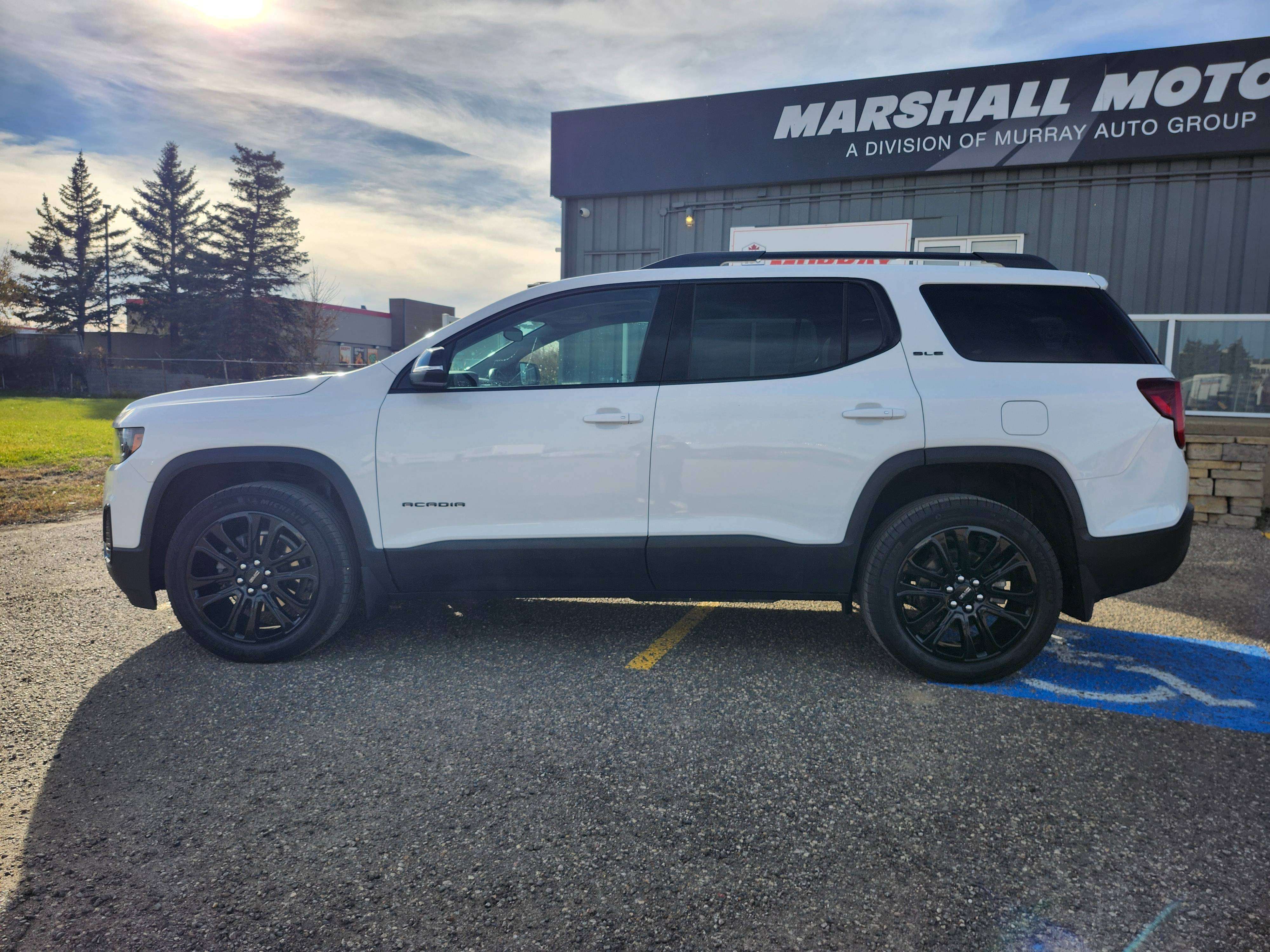 2023 GMC Acadia