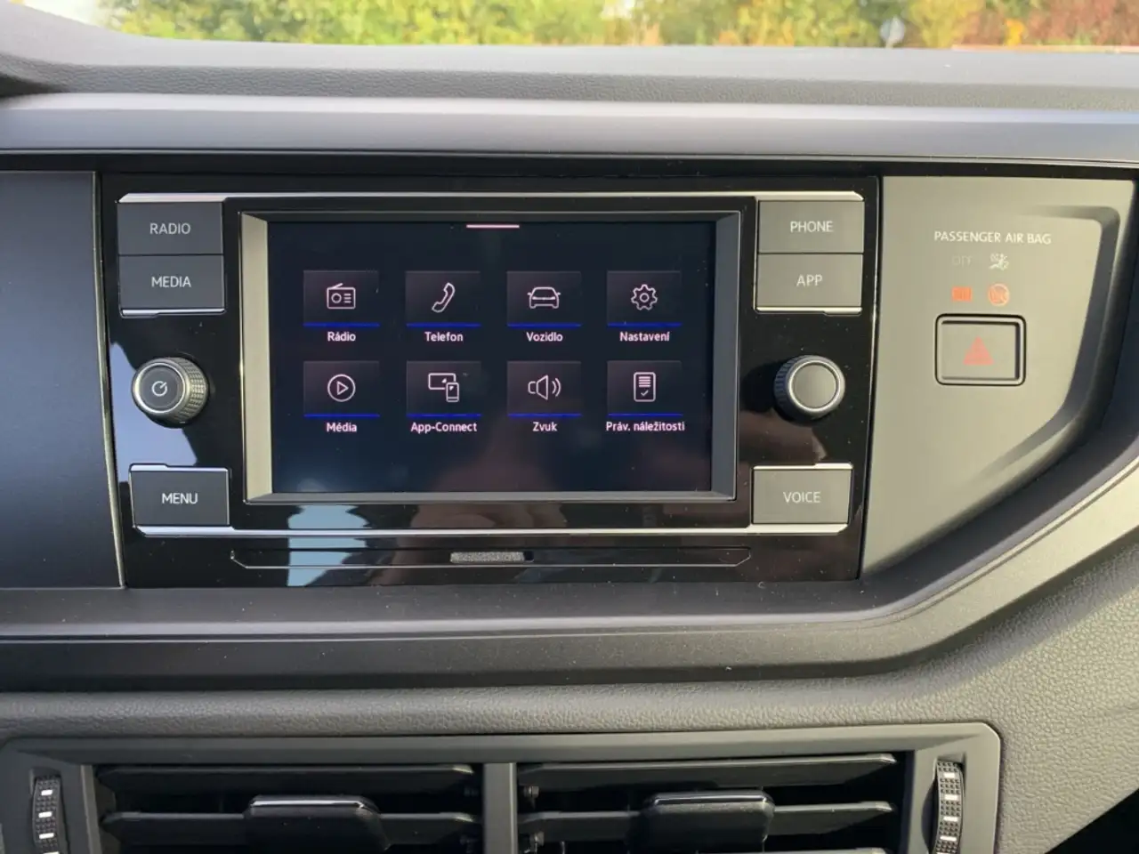 Volkswagen Polo VI 1.0+Klimaanlage+LED+FSE+el.Fensterheber 10