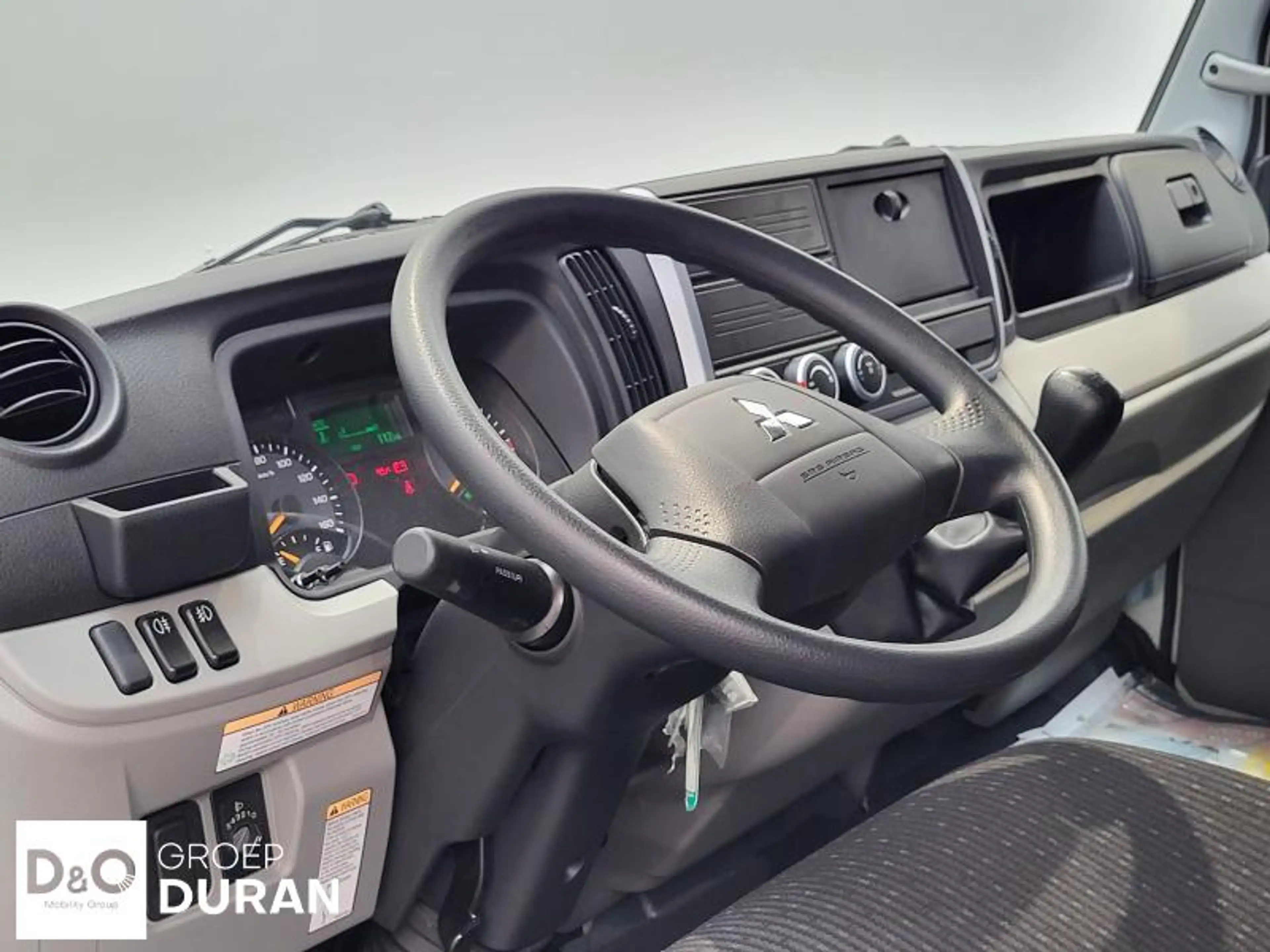 Mitsubishi Canter NEW!!!3C15 3400 kast+laadklep citybox — photo 14