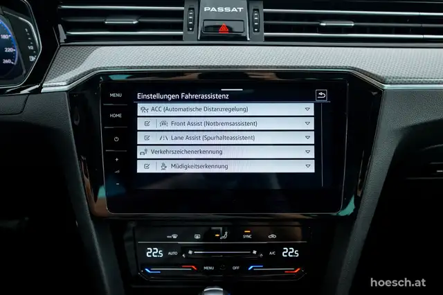 Volkswagen Passat view 13