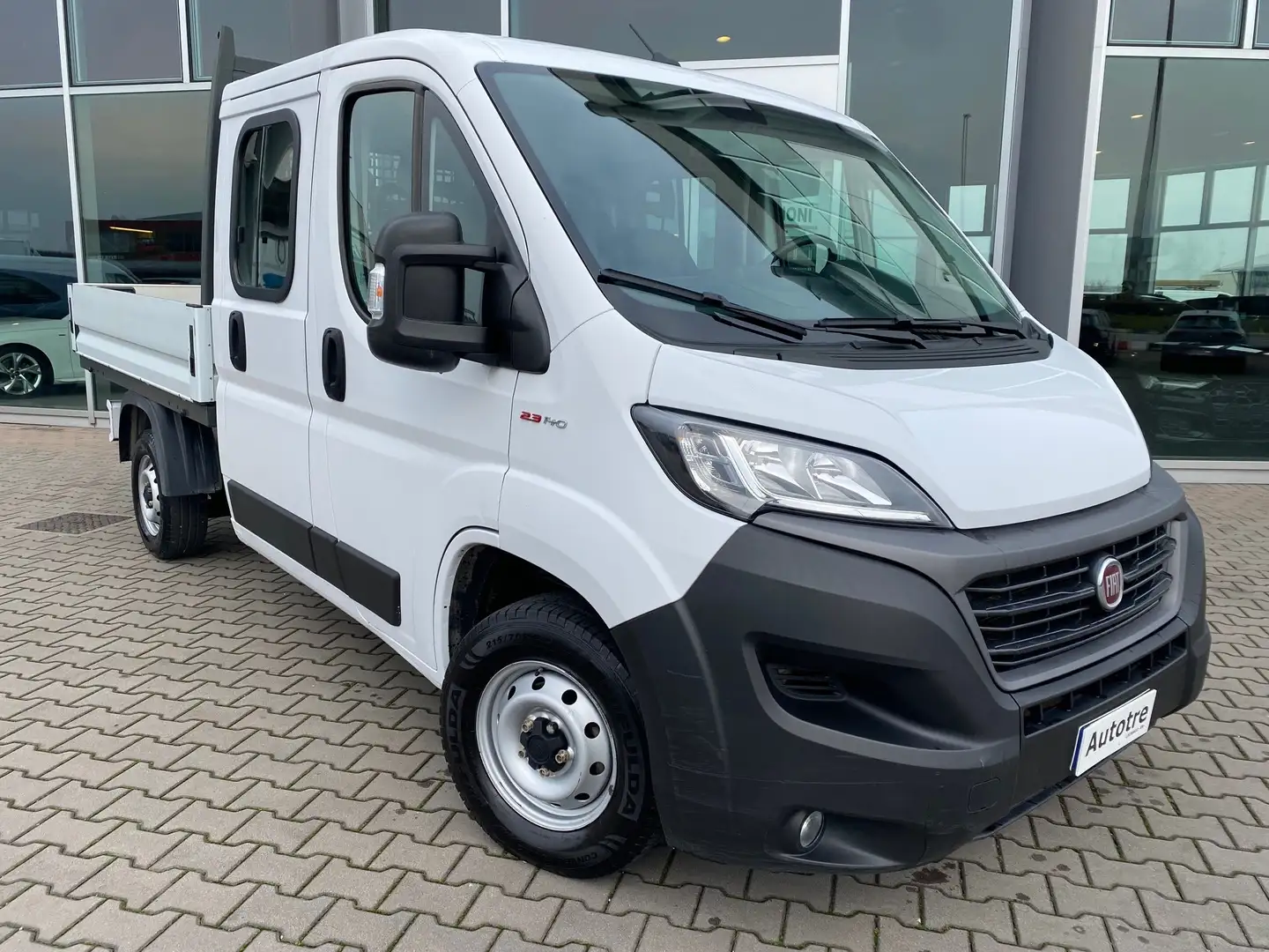 Fiat Ducato 7 posti doppia cabina CASSONE Bianco - 2