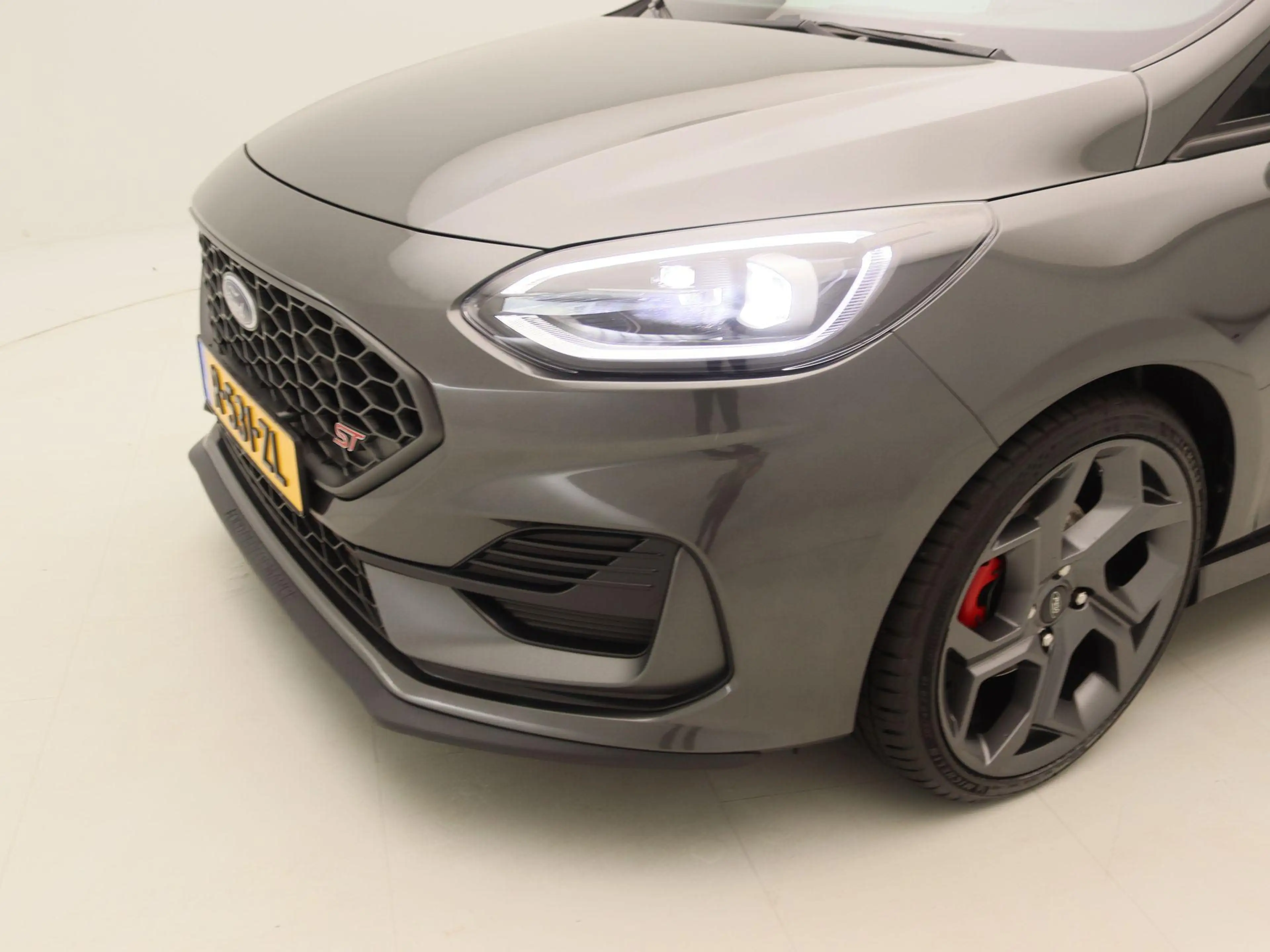 Ford Fiesta 1.5 Ecoboost ST-X | Multimedia pack | Winter-pack — photo 15
