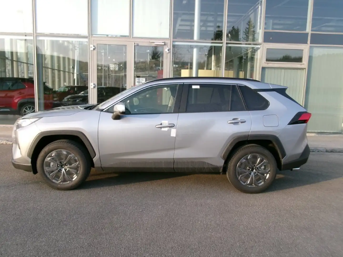 Toyota RAV 4 RAV4 2,5 HSD Active Drive 2WD %% PREISHIT %% Silber - 2