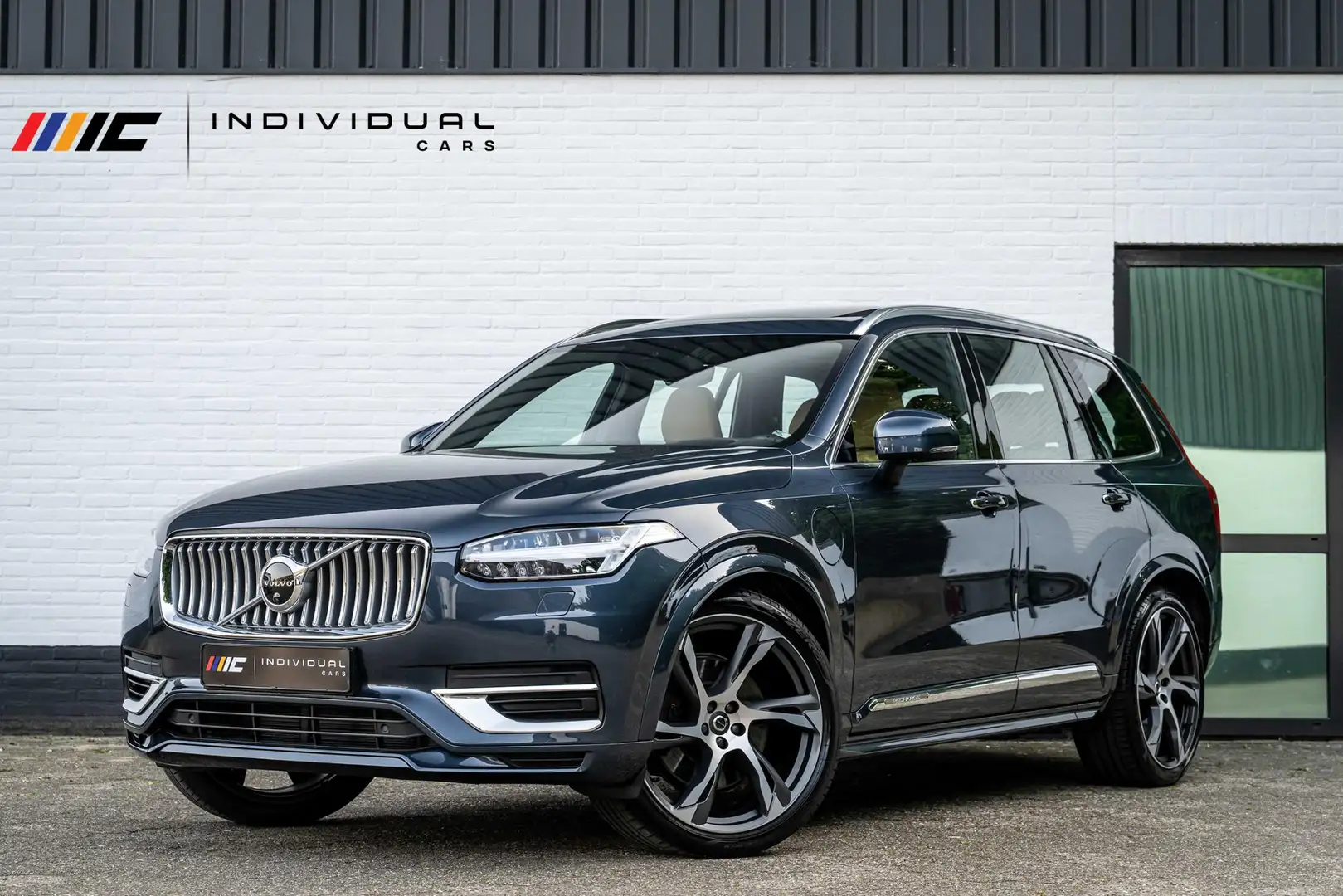 Volvo XC90 2.0 T8 Recharge AWD Inscription 455pk LONG RANGE Blauw - 1