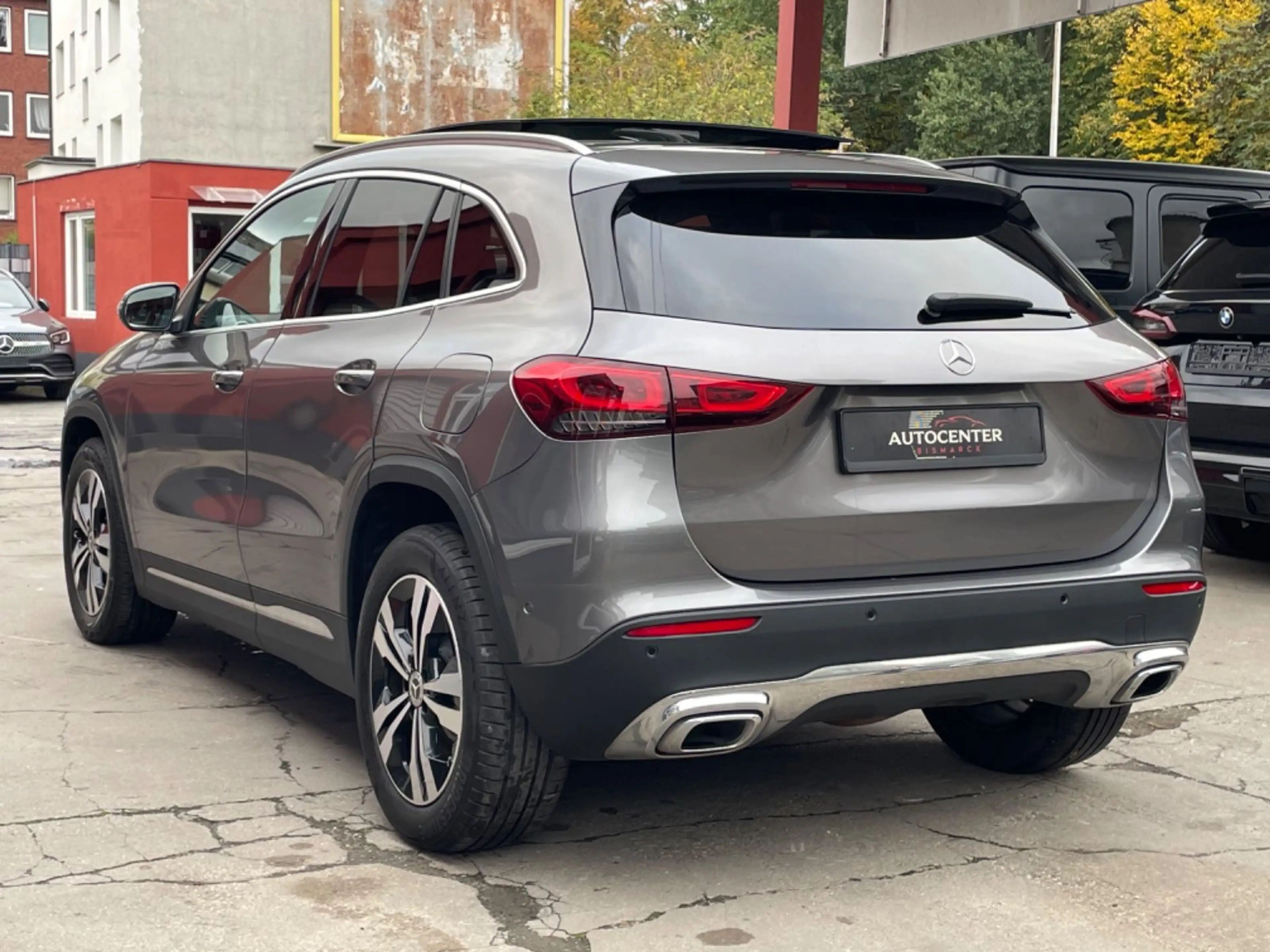 Mercedes-Benz GLA 220 d 4Matic*PANORAMA*360°KAMERA* — photo 7