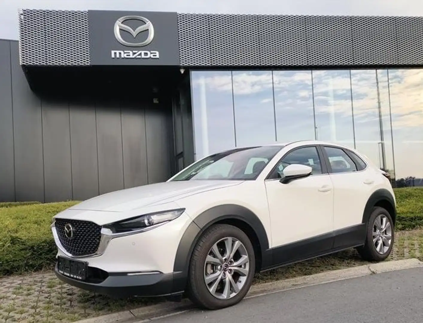 Mazda CX-30 e-SKYACTIV-G M-HYBRID - Mooie wagen met garantie ! Wit - 1