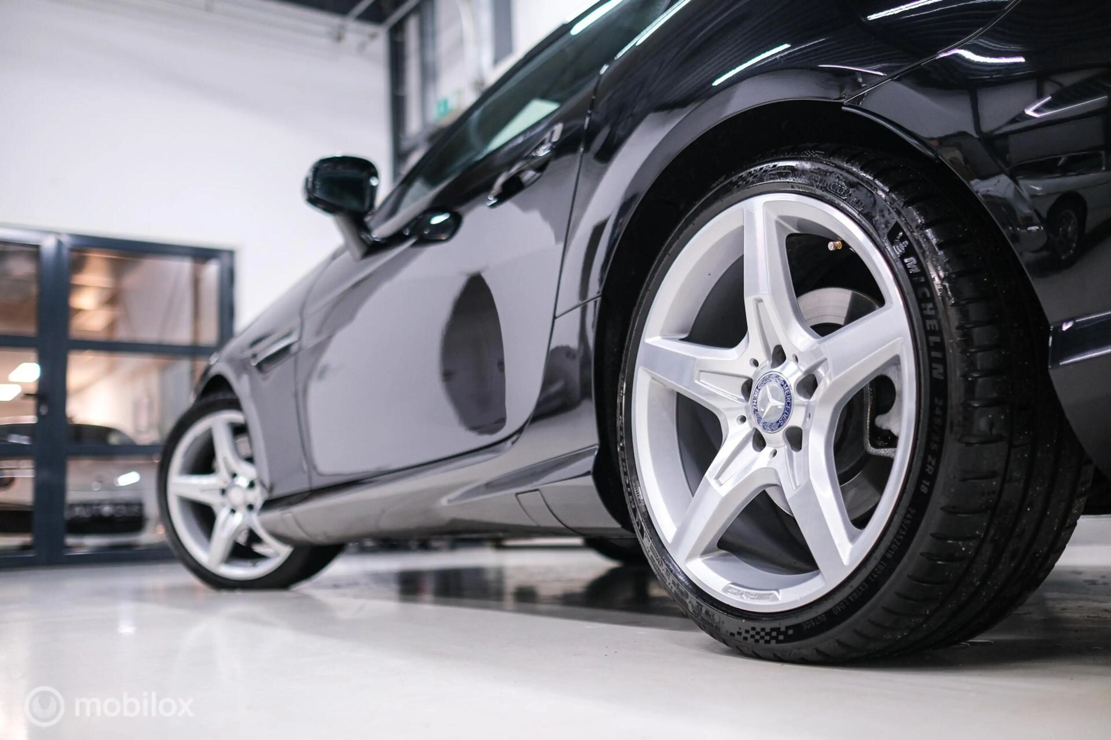 Mercedes-Benz SLK 350 AMG Line 306 PK | Panorama | Airscarf | Sportonder — photo 11