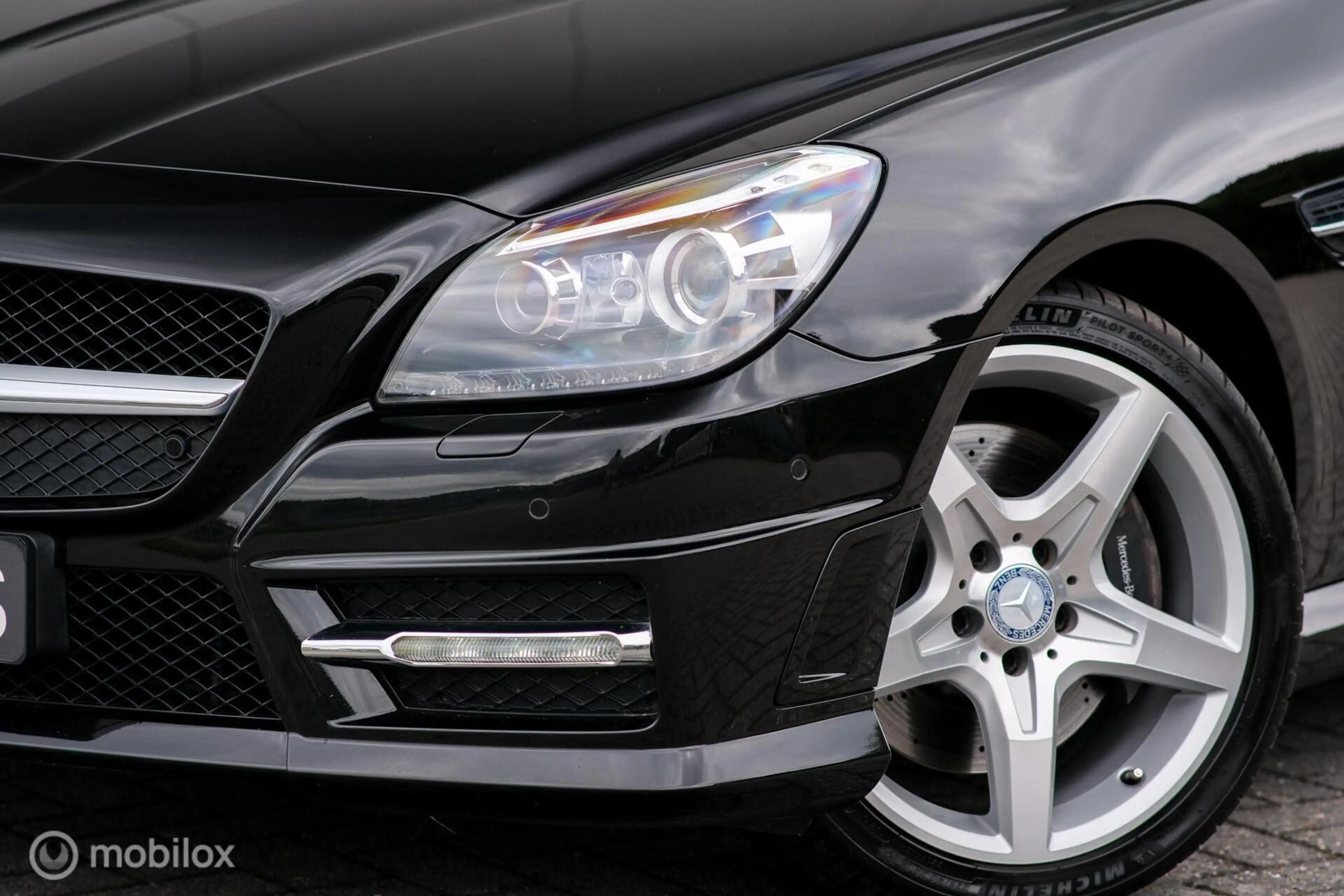 Mercedes-Benz SLK 350 AMG Line 306 PK | Panorama | Airscarf | Sportonder — photo 29
