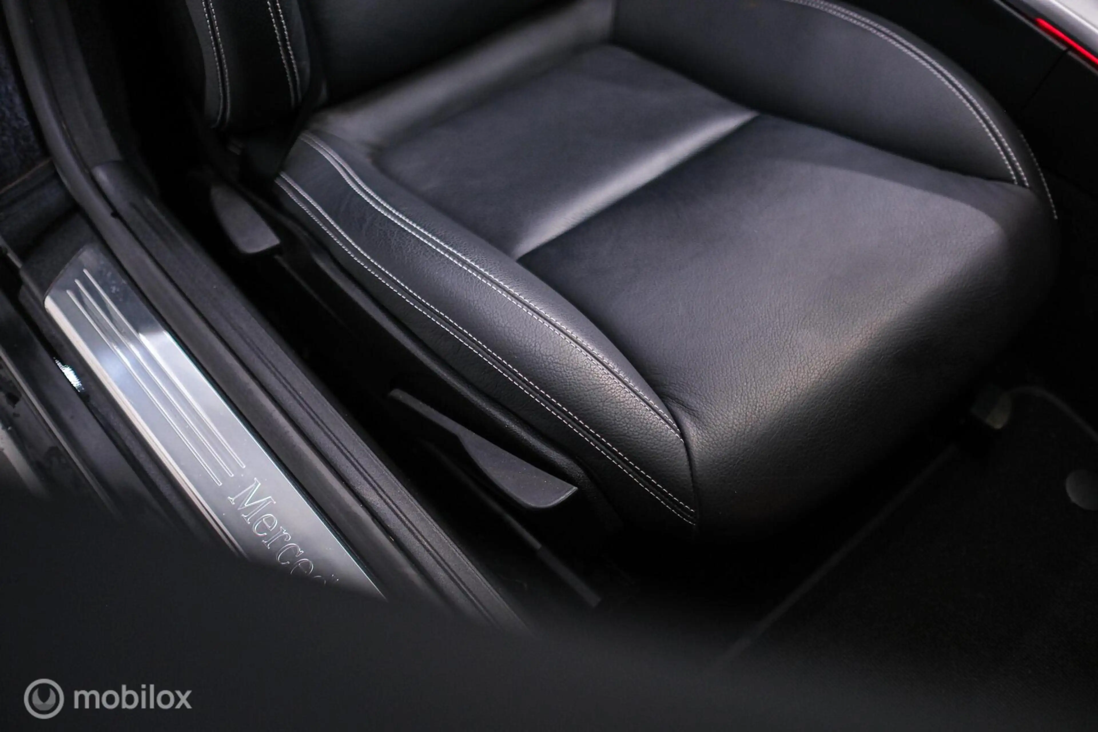 Mercedes-Benz SLK 350 AMG Line 306 PK | Panorama | Airscarf | Sportonder — photo 14