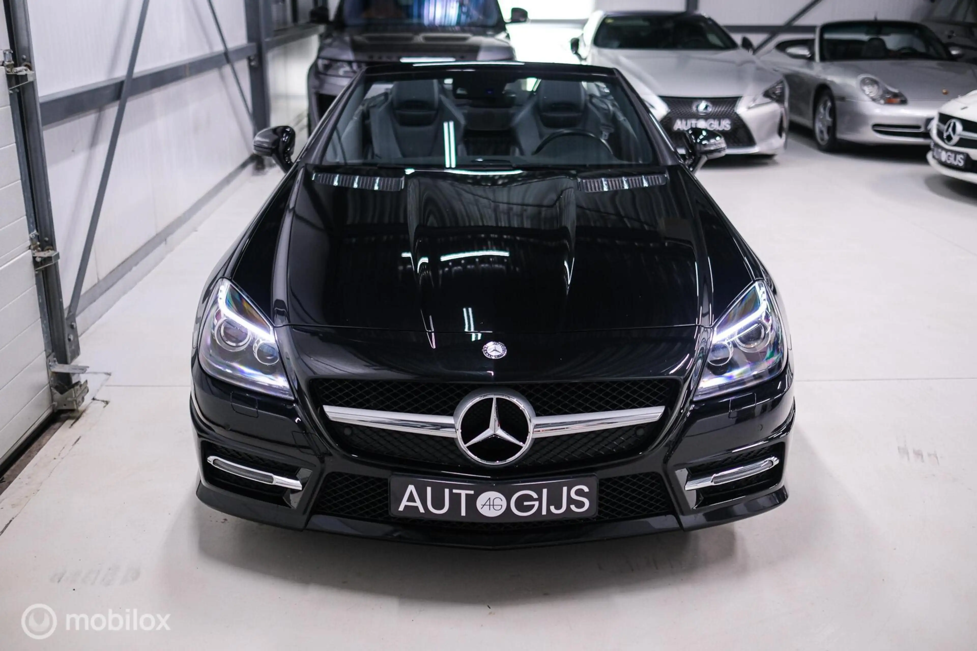 Mercedes-Benz SLK 350 AMG Line 306 PK | Panorama | Airscarf | Sportonder — photo 43
