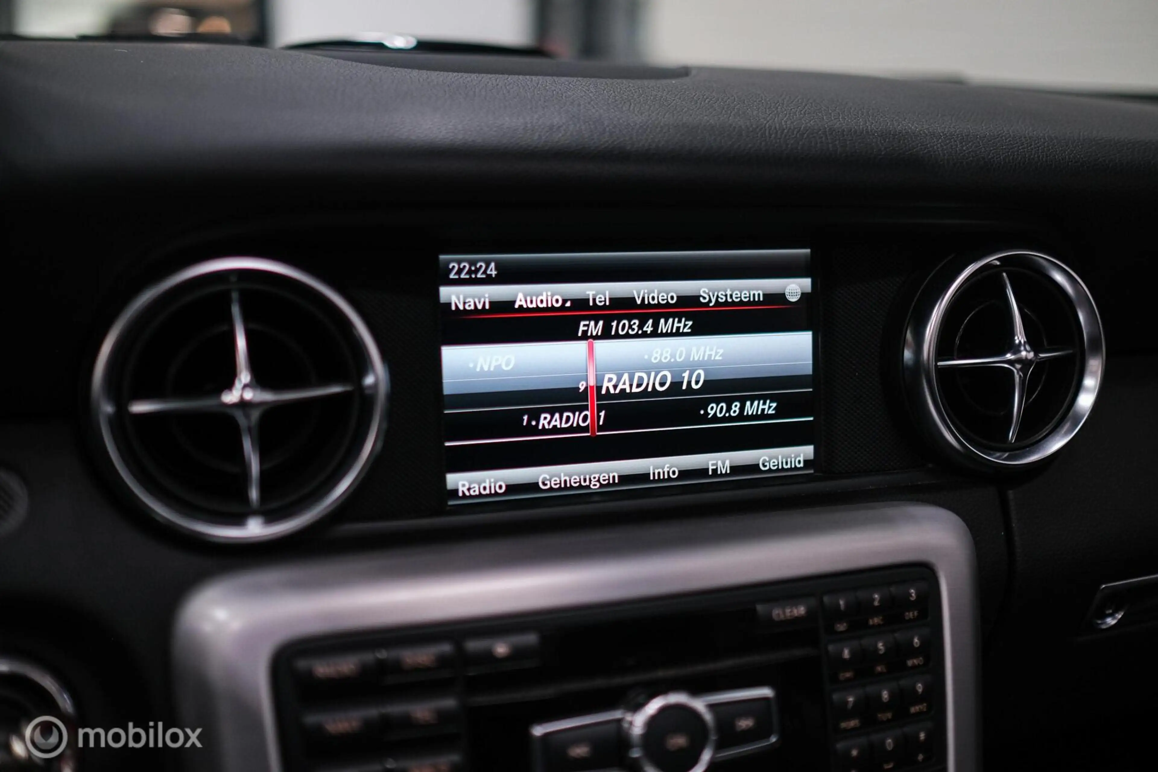 Mercedes-Benz SLK 350 AMG Line 306 PK | Panorama | Airscarf | Sportonder — photo 31