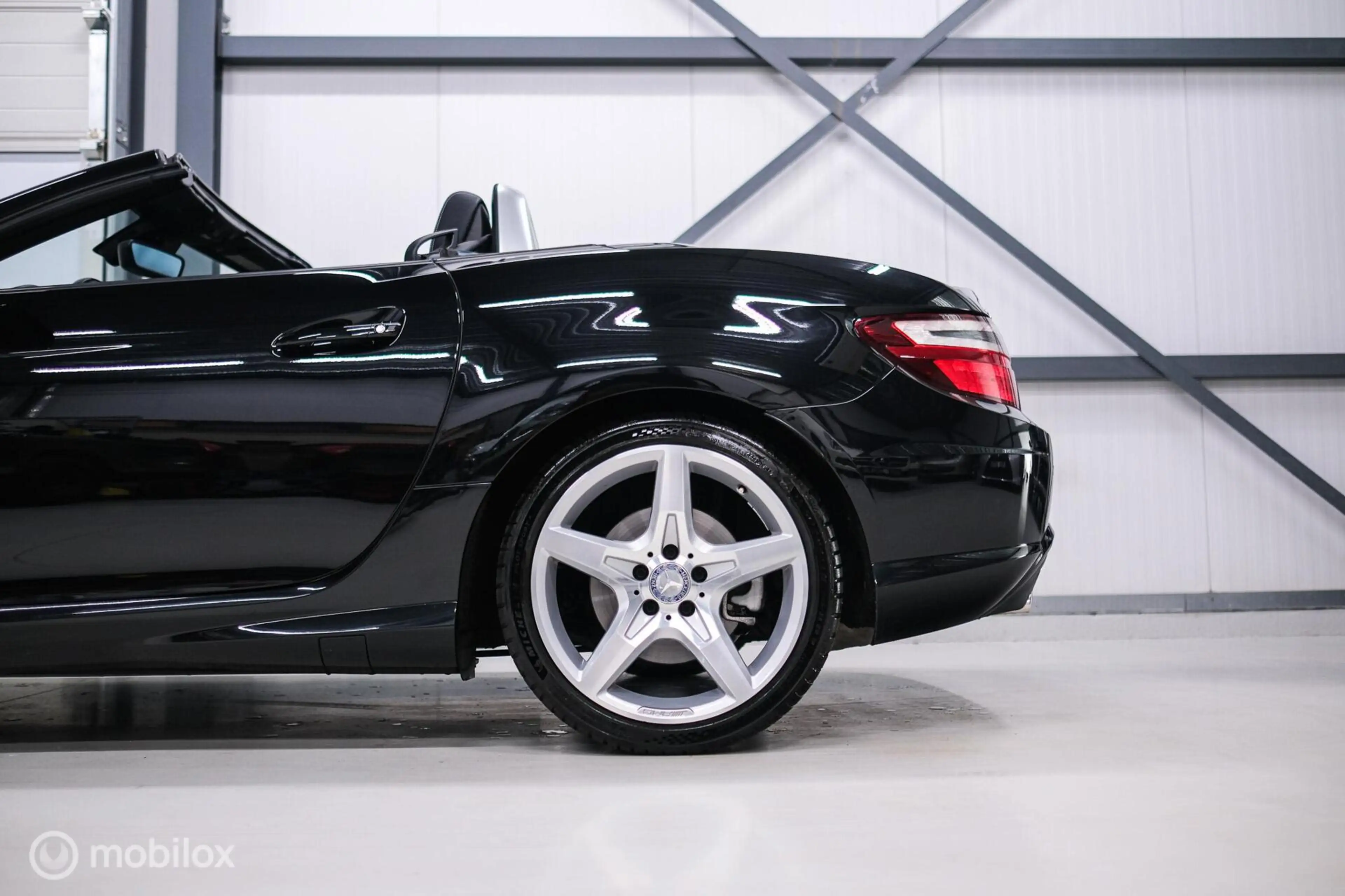 Mercedes-Benz SLK 350 AMG Line 306 PK | Panorama | Airscarf | Sportonder — photo 23