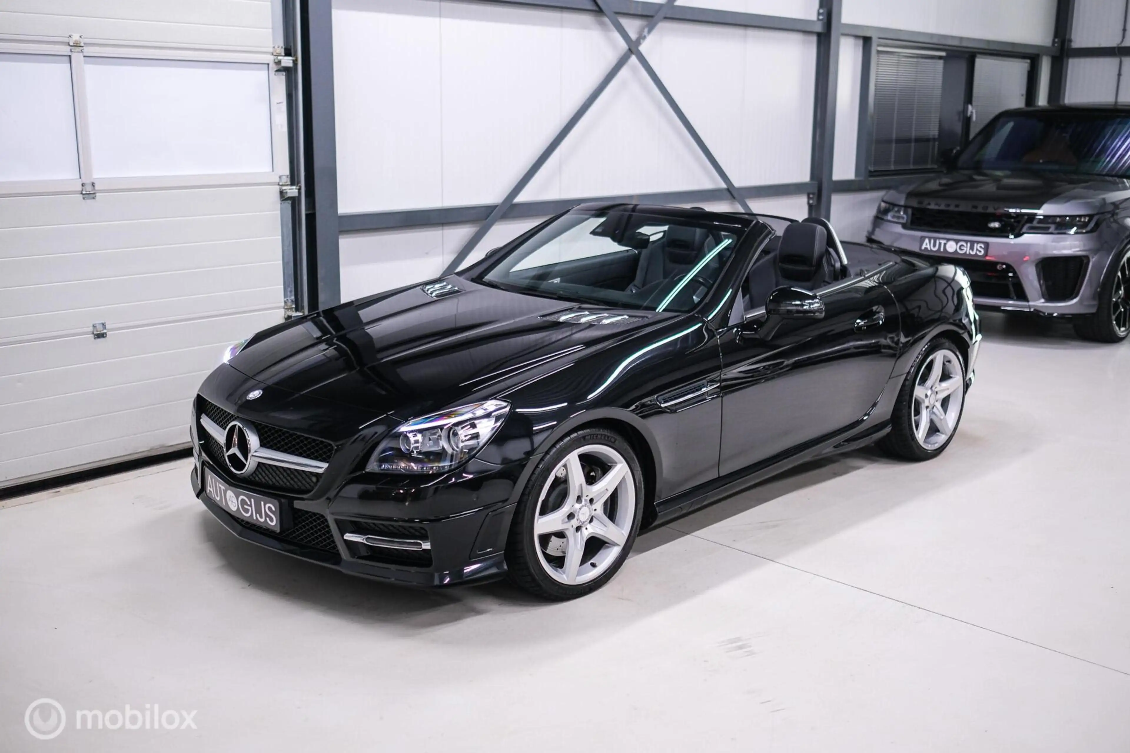 Mercedes-Benz SLK 350 AMG Line 306 PK | Panorama | Airscarf | Sportonder — photo 45