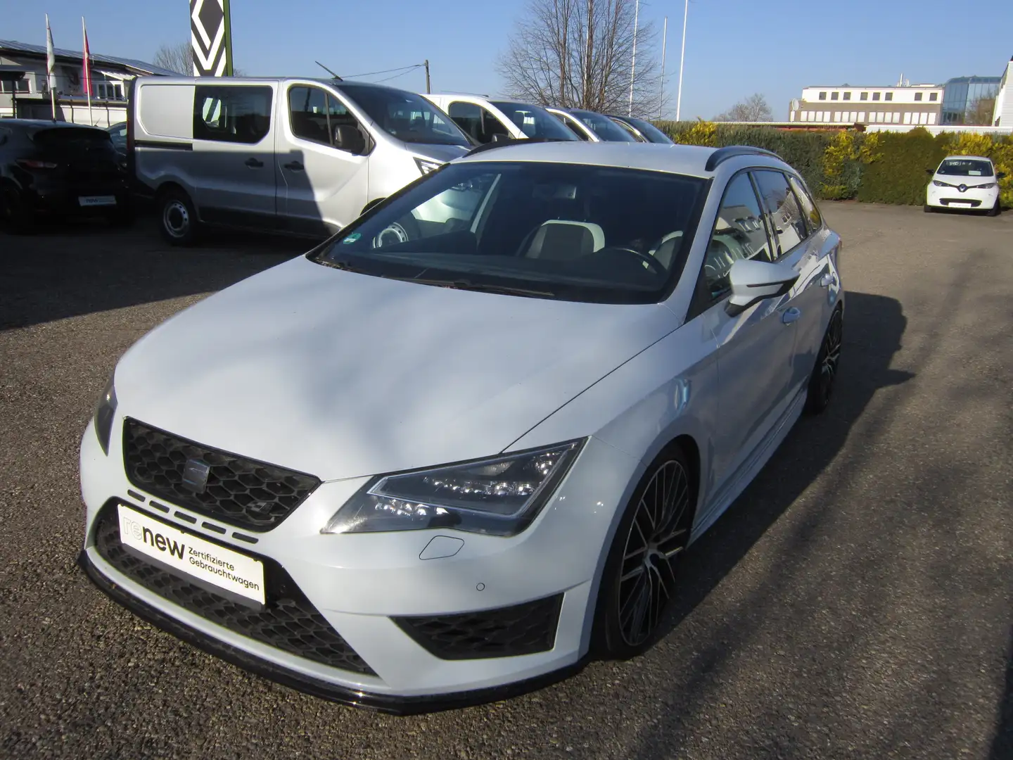 SEAT Leon ST 2.0 TSI Start&Stop, Sitzheizung, Navigation, Grau - 1