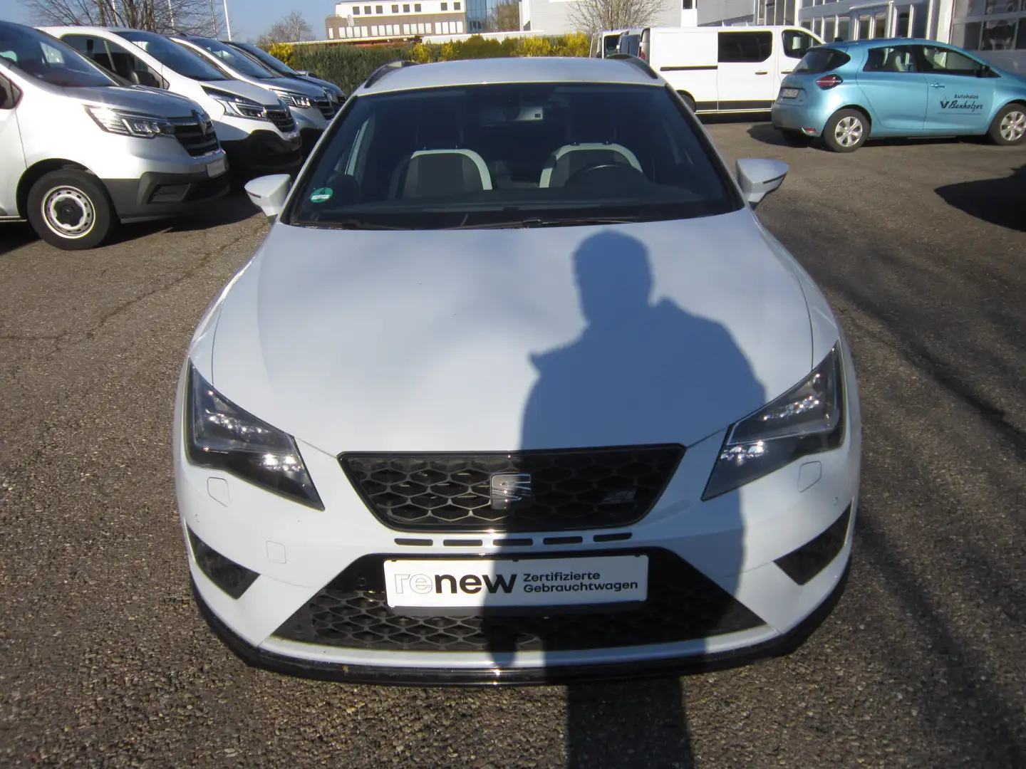 SEAT Leon ST 2.0 TSI Start&Stop, Sitzheizung, Navigation, Grau - 2