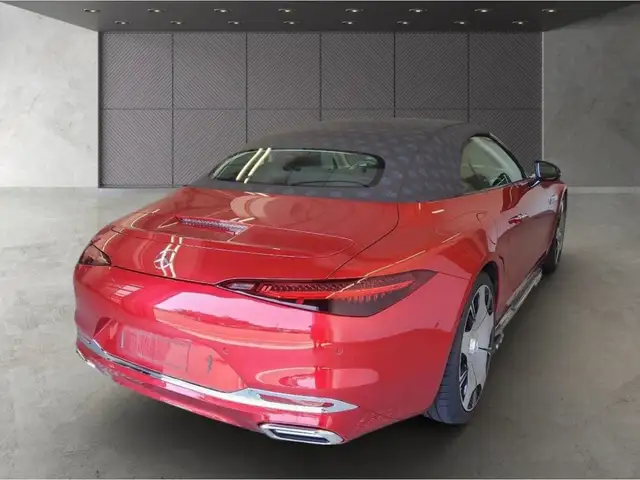 Mercedes-Benz SL view 5