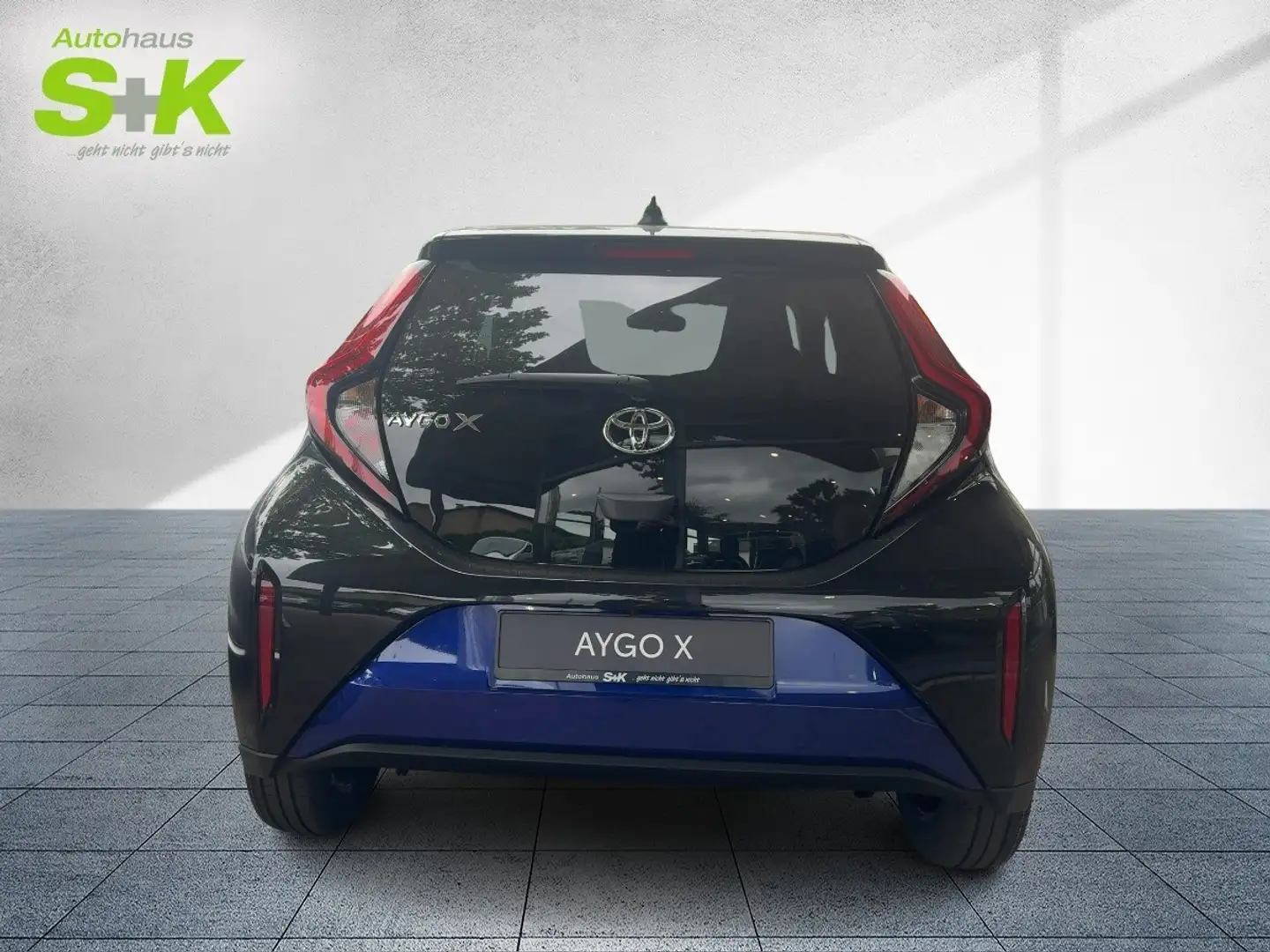Toyota Aygo X 1,0-l-VVT-i, 5-Türer, Team D ABS ESP SERVO Schwarz - 2