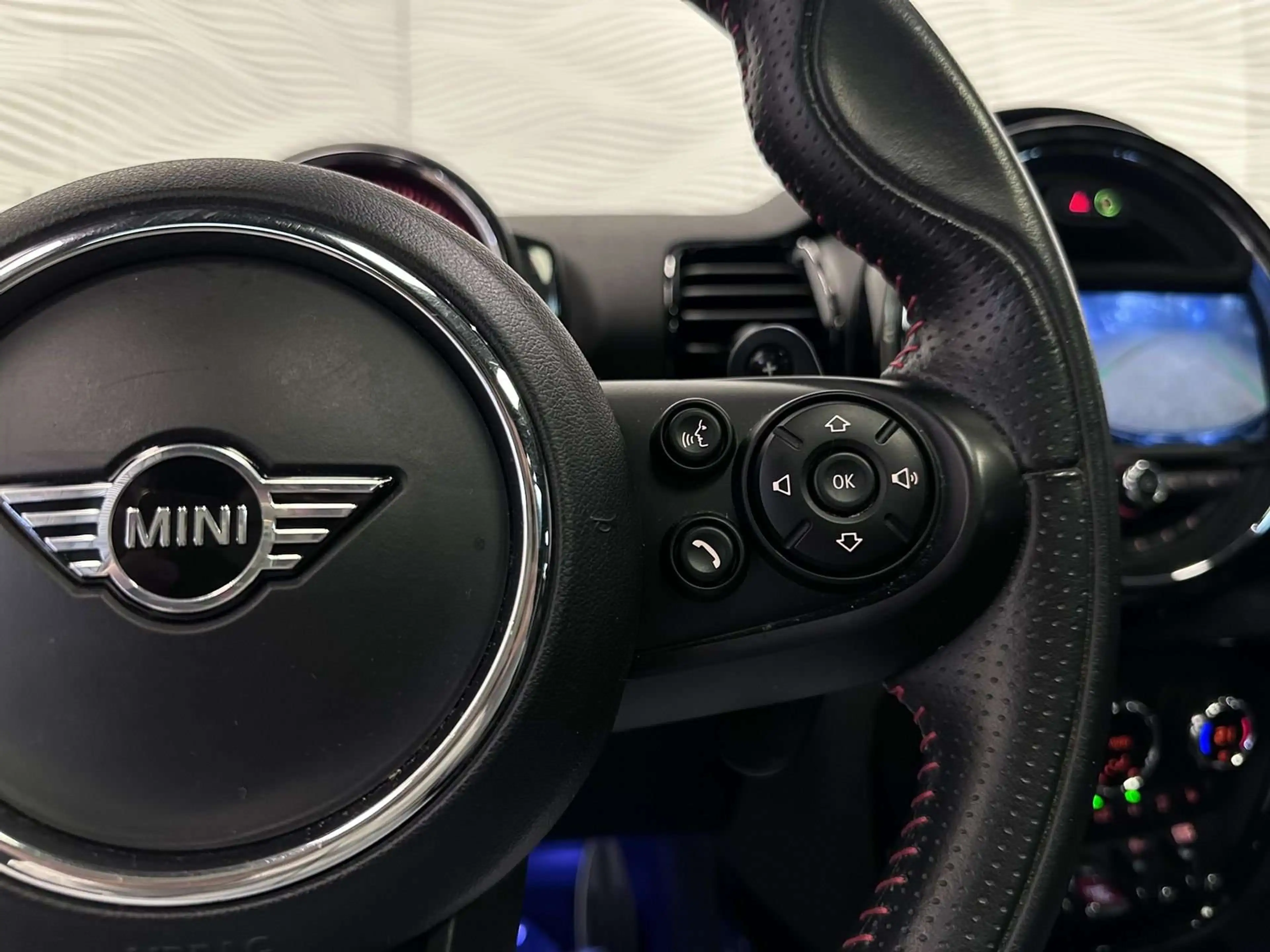 MINI John Cooper Works Clubman 2.0i*AUT*ALL4*PANO*CARPLAY*H/K*306 PK!!!* — photo 25