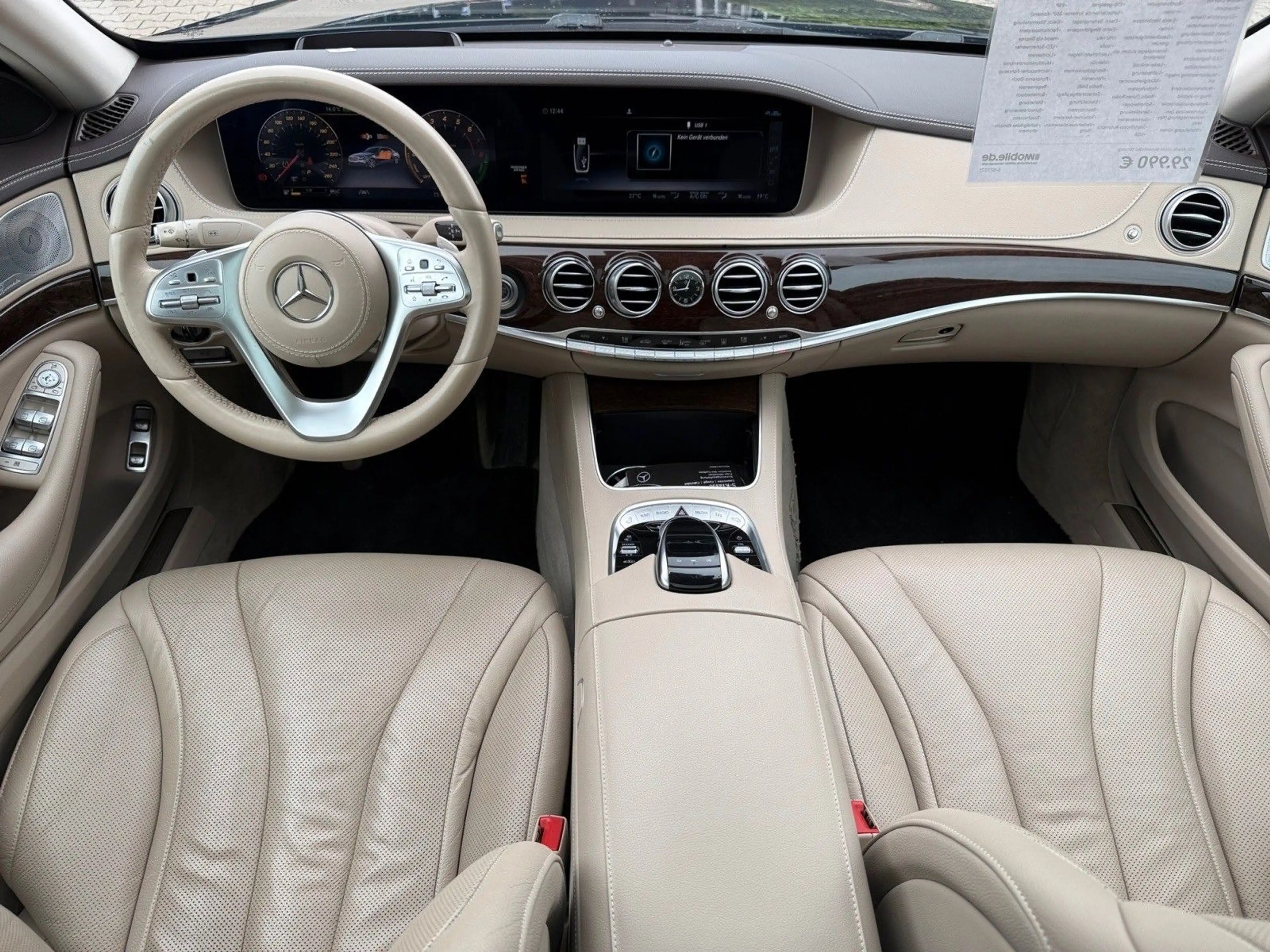 Mercedes-Benz S 560 e L — photo 10