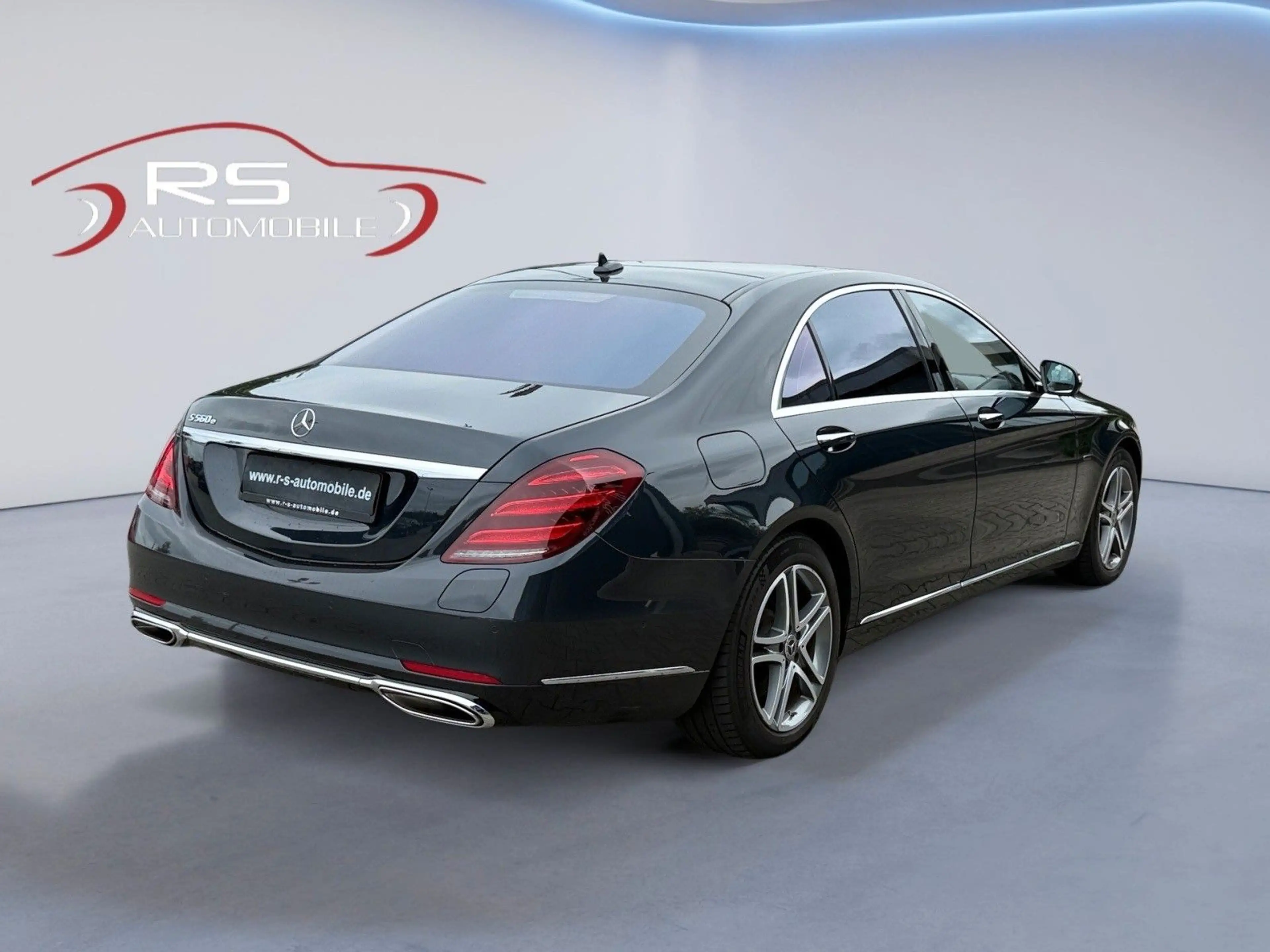 Mercedes-Benz S 560 e L — photo 5