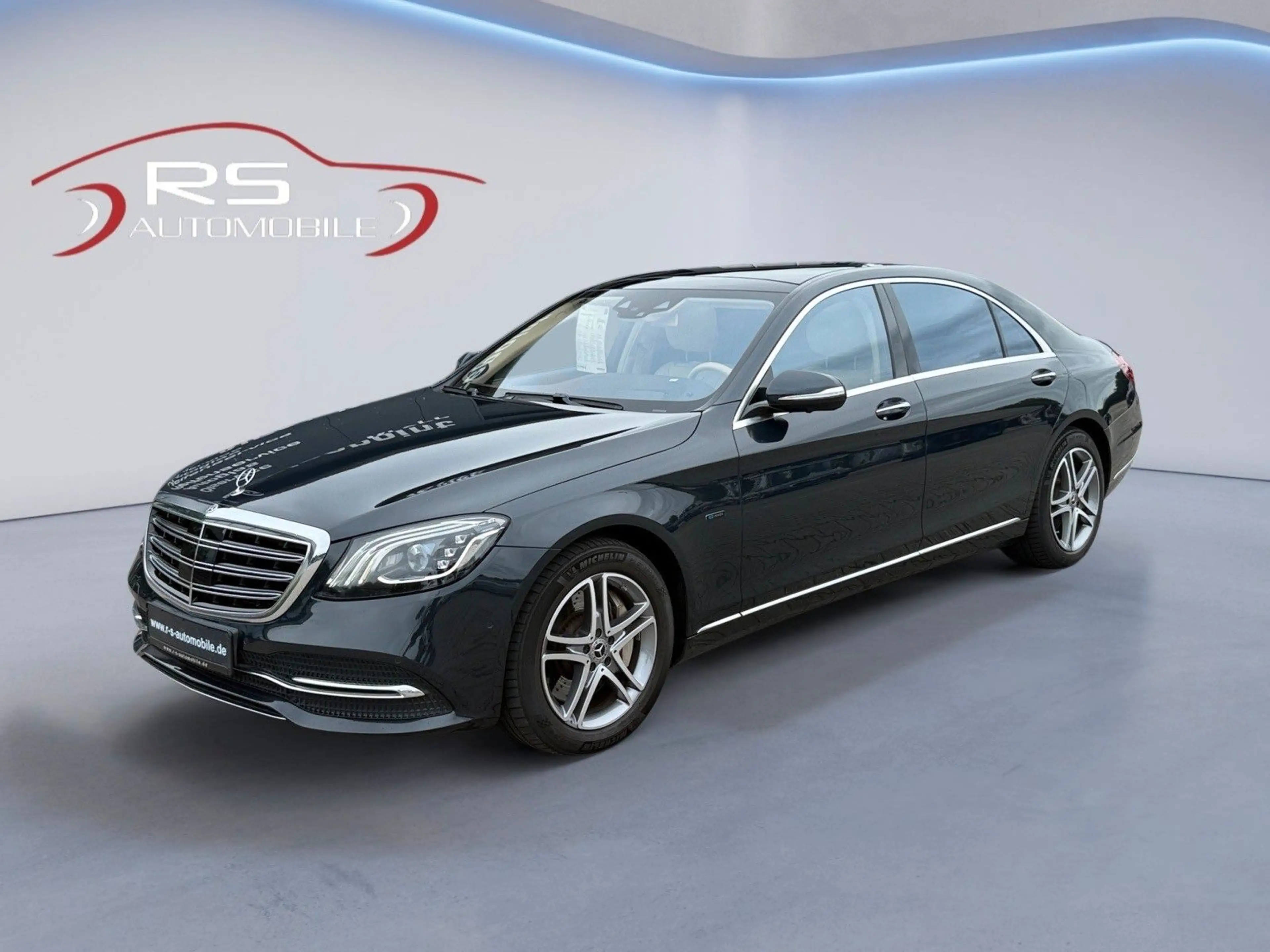 Mercedes-Benz S 560 e L