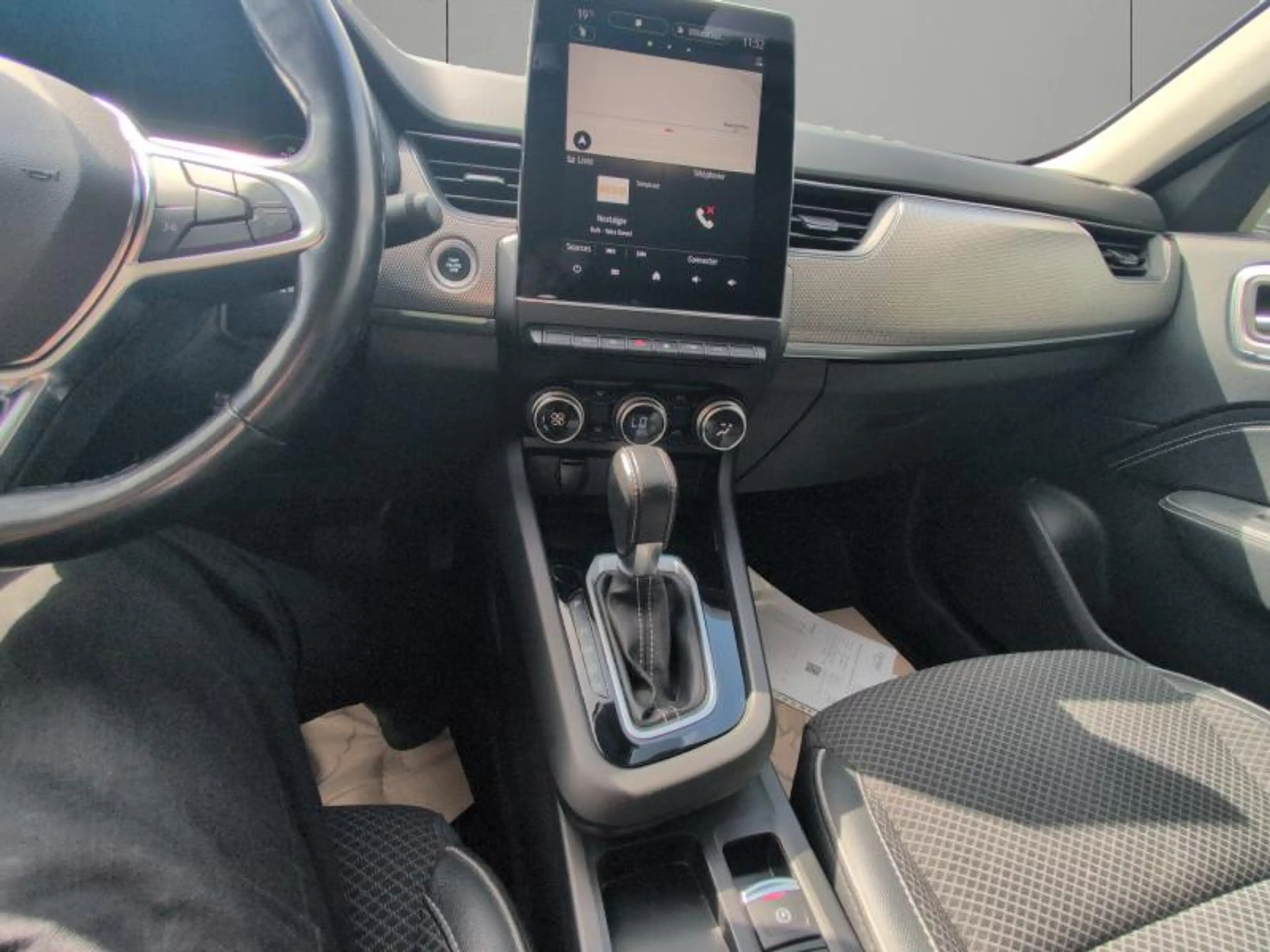 Renault Arkana 1.6E-Tech 145cv Blanc B.Auto 04/22 Airco CarPlay — photo 13