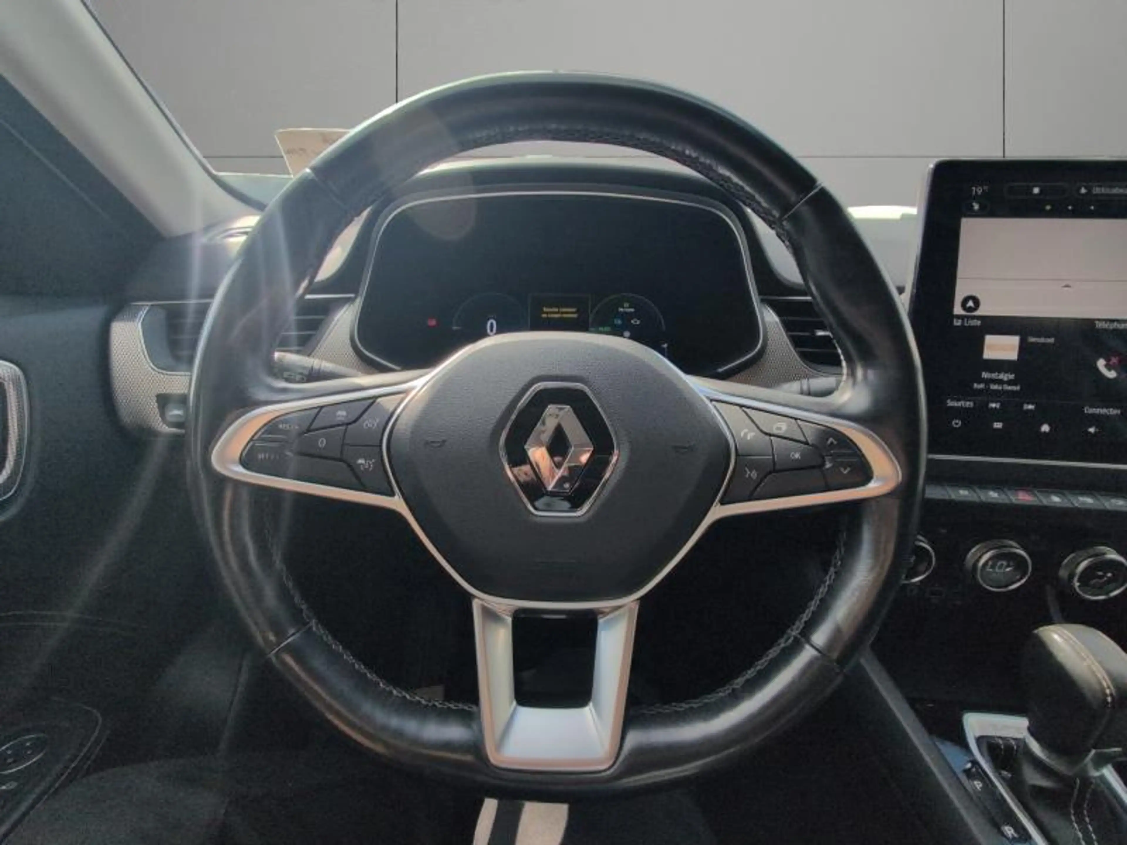 Renault Arkana 1.6E-Tech 145cv Blanc B.Auto 04/22 Airco CarPlay — photo 12