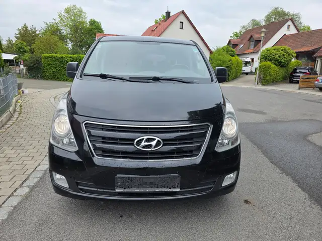 Hyundai H-1 Travel Premium