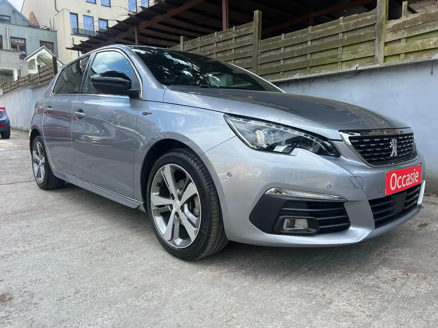 Peugeot 308 1.2 PureTech GT Line   Automatique full option Grau - 1