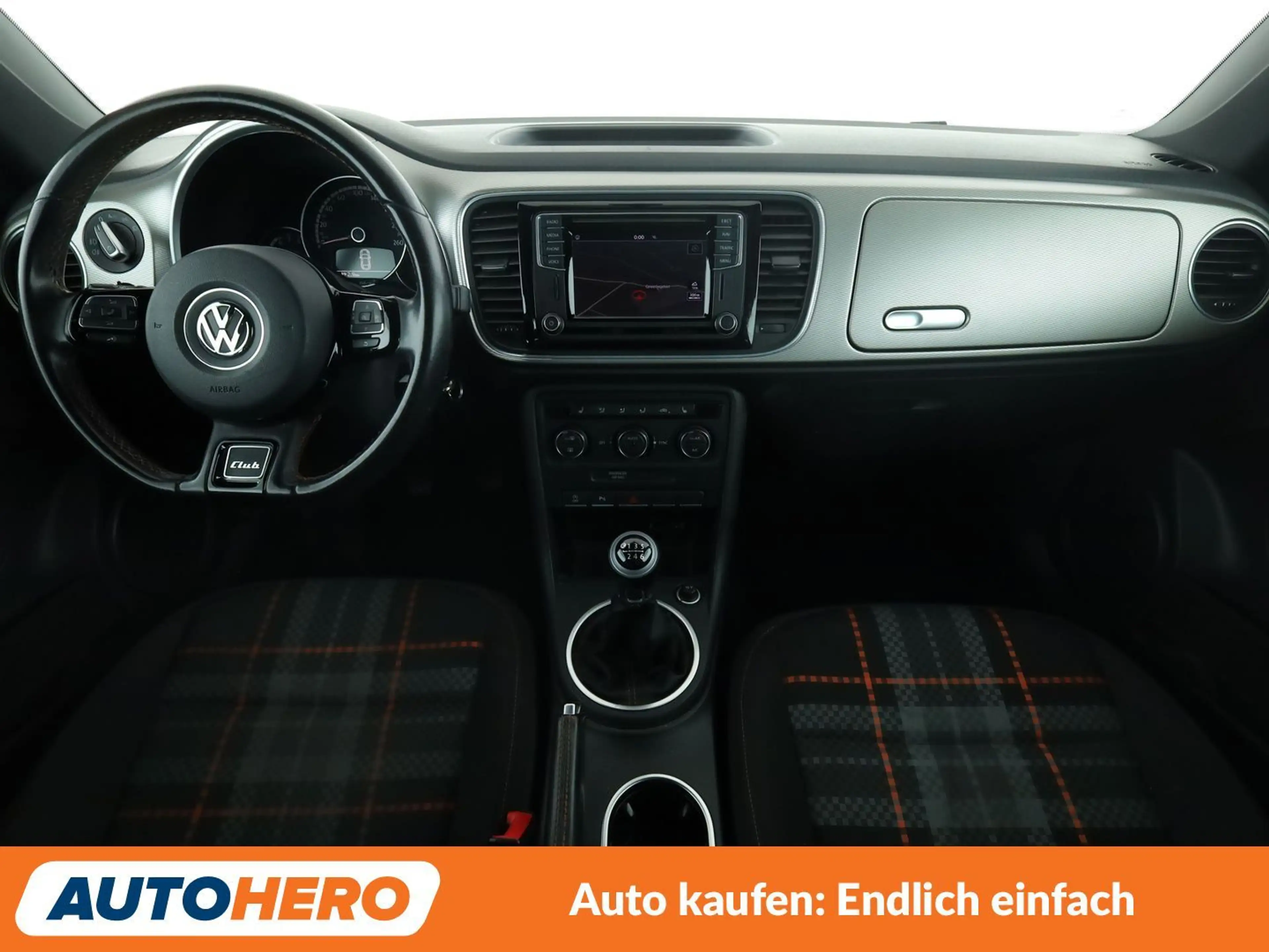 Volkswagen Beetle 1.2 TSI Club BMT*NAVI*TEMPO*PDC* — photo 12