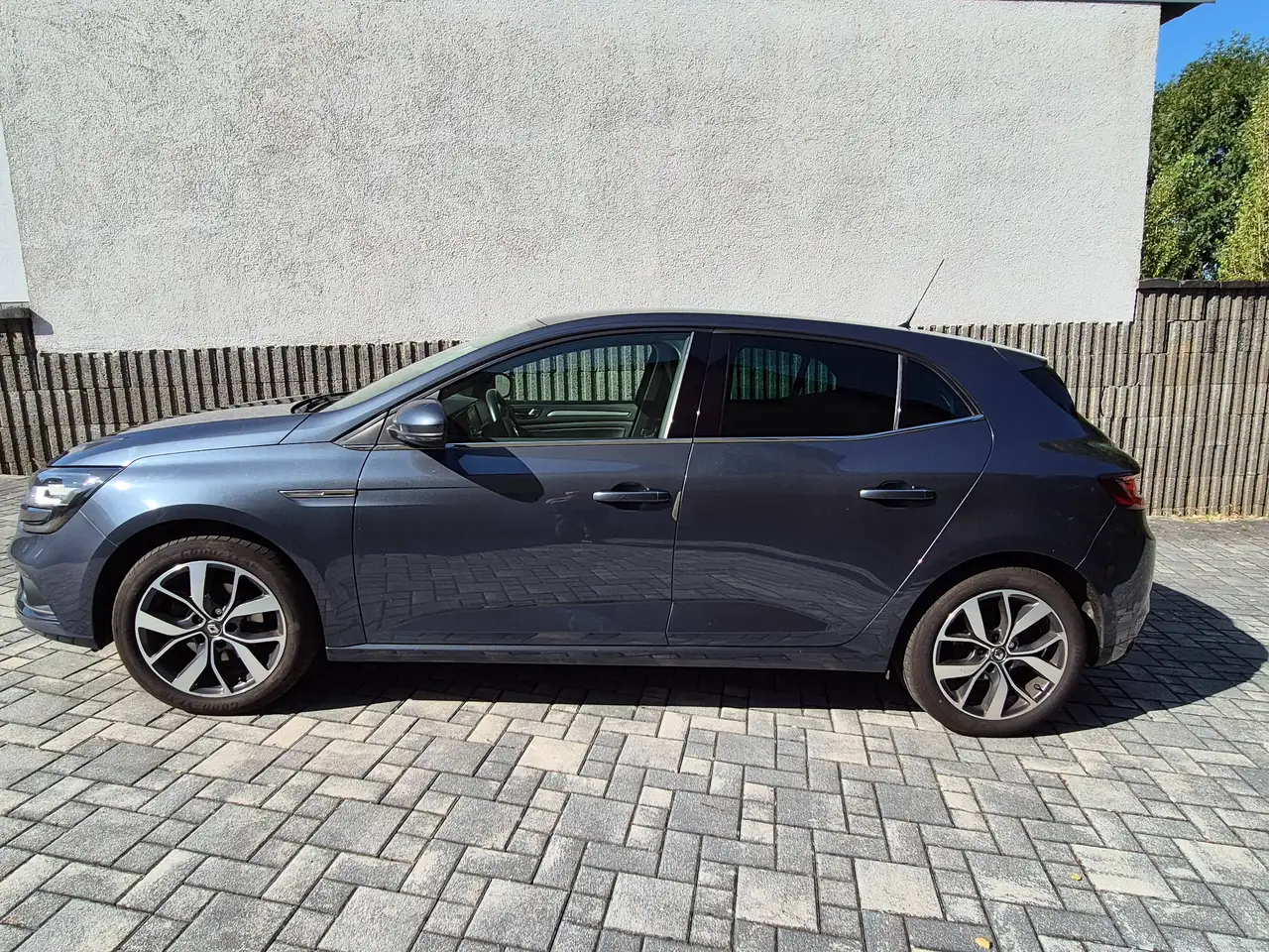 Renault Megane Berline — photo 2
