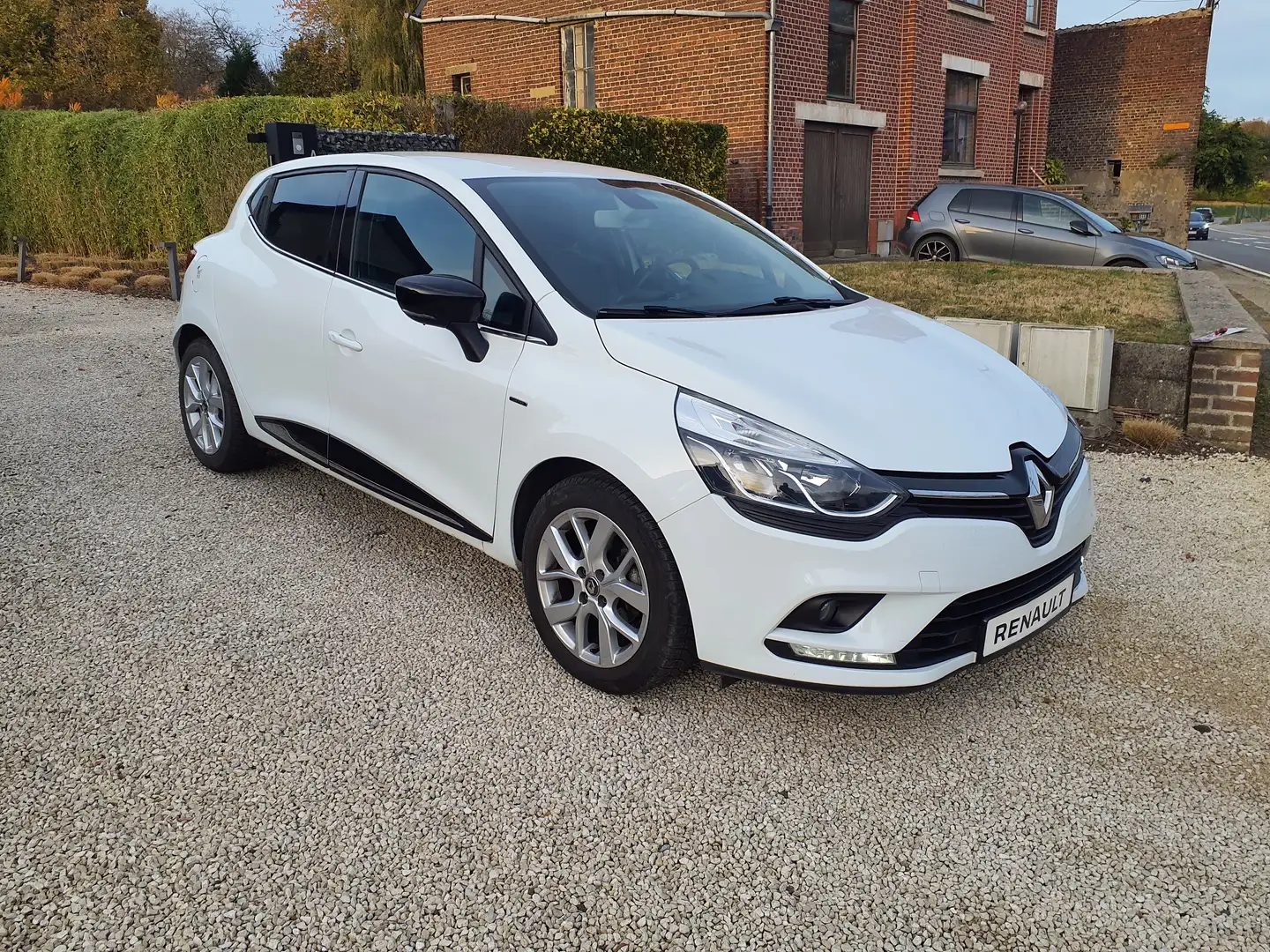 Renault Clio Clio 0.9 TCe Limited Wit - 2