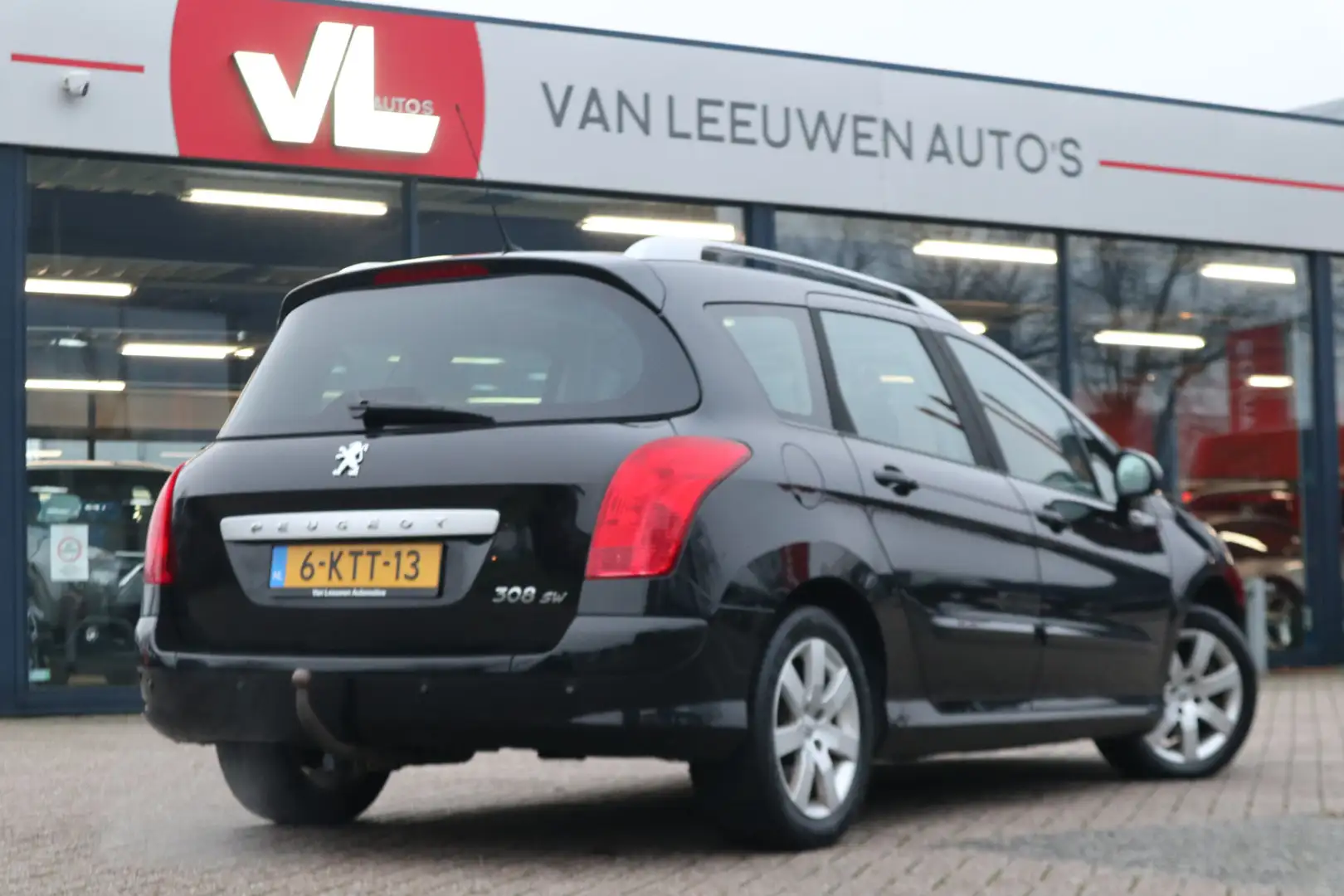 Peugeot 308 SW 1.6 THP XT | Lees Tekst | Pano | Navi | Trekhaa Zwart - 2